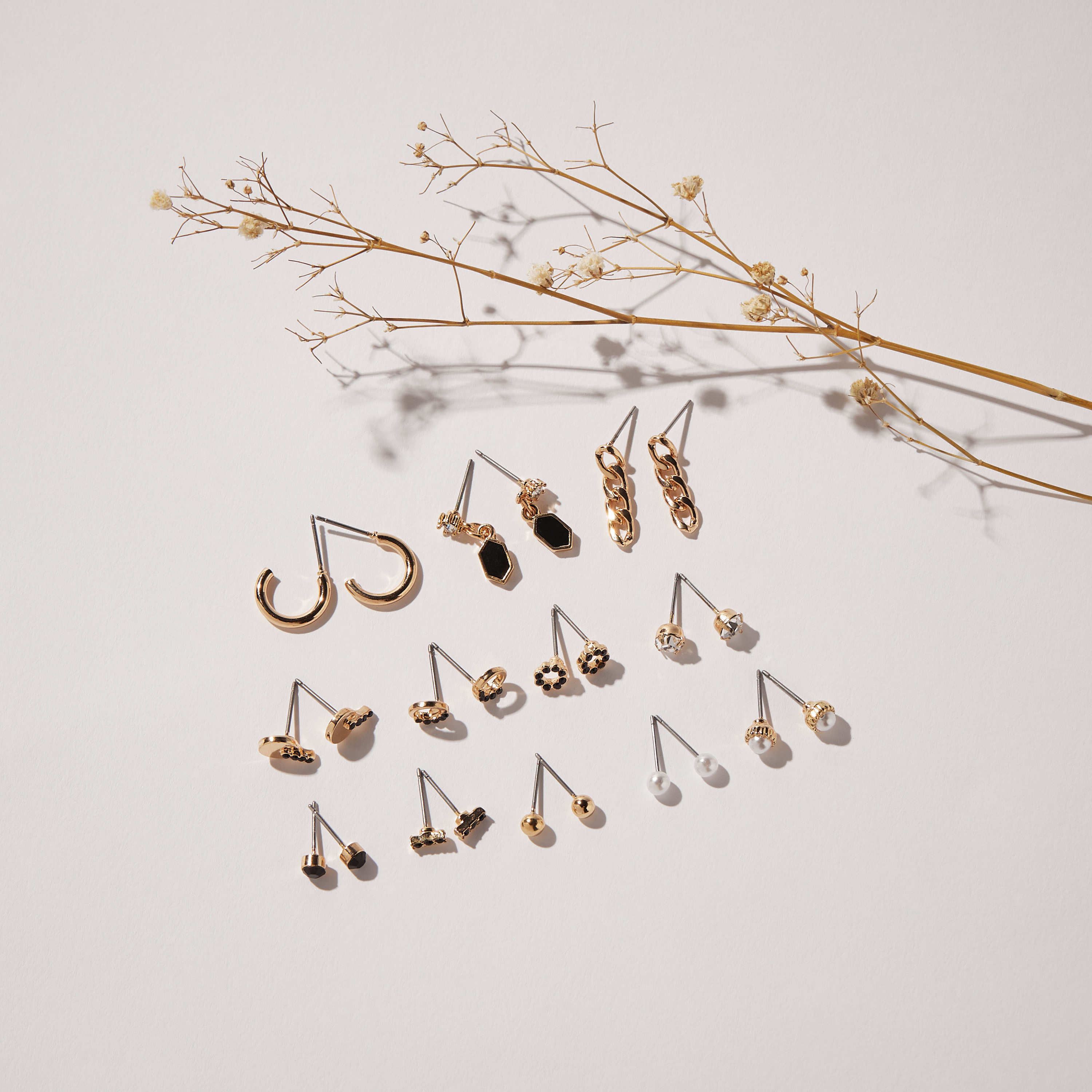 حلقان متنوّعة - طقم 12 زوج-women-watchesandjewellery-jewellery-earrings-image-1