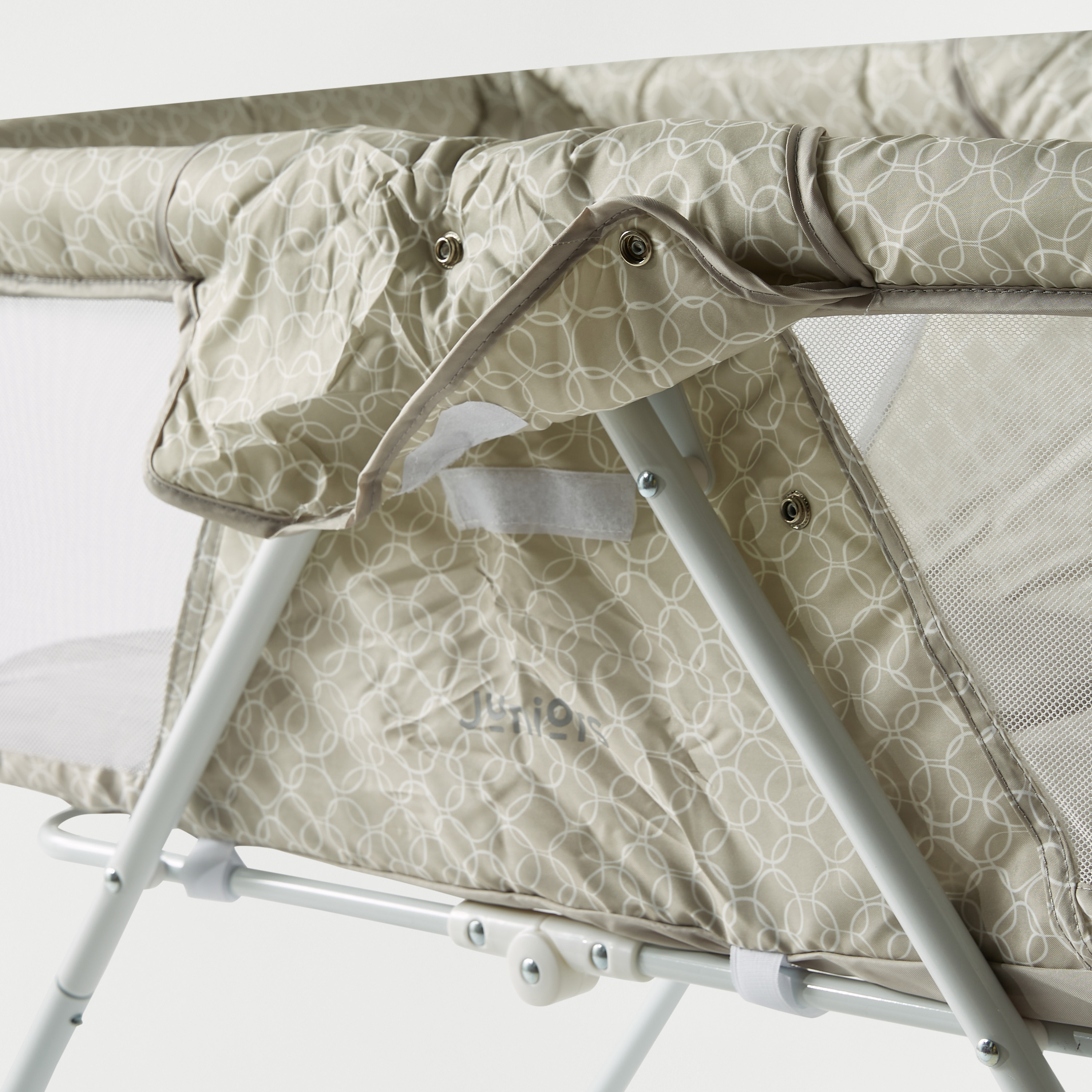 Juniors Carson Sleeper-baby-nursery-furniture-cribsandbeds-bassinets-image-5