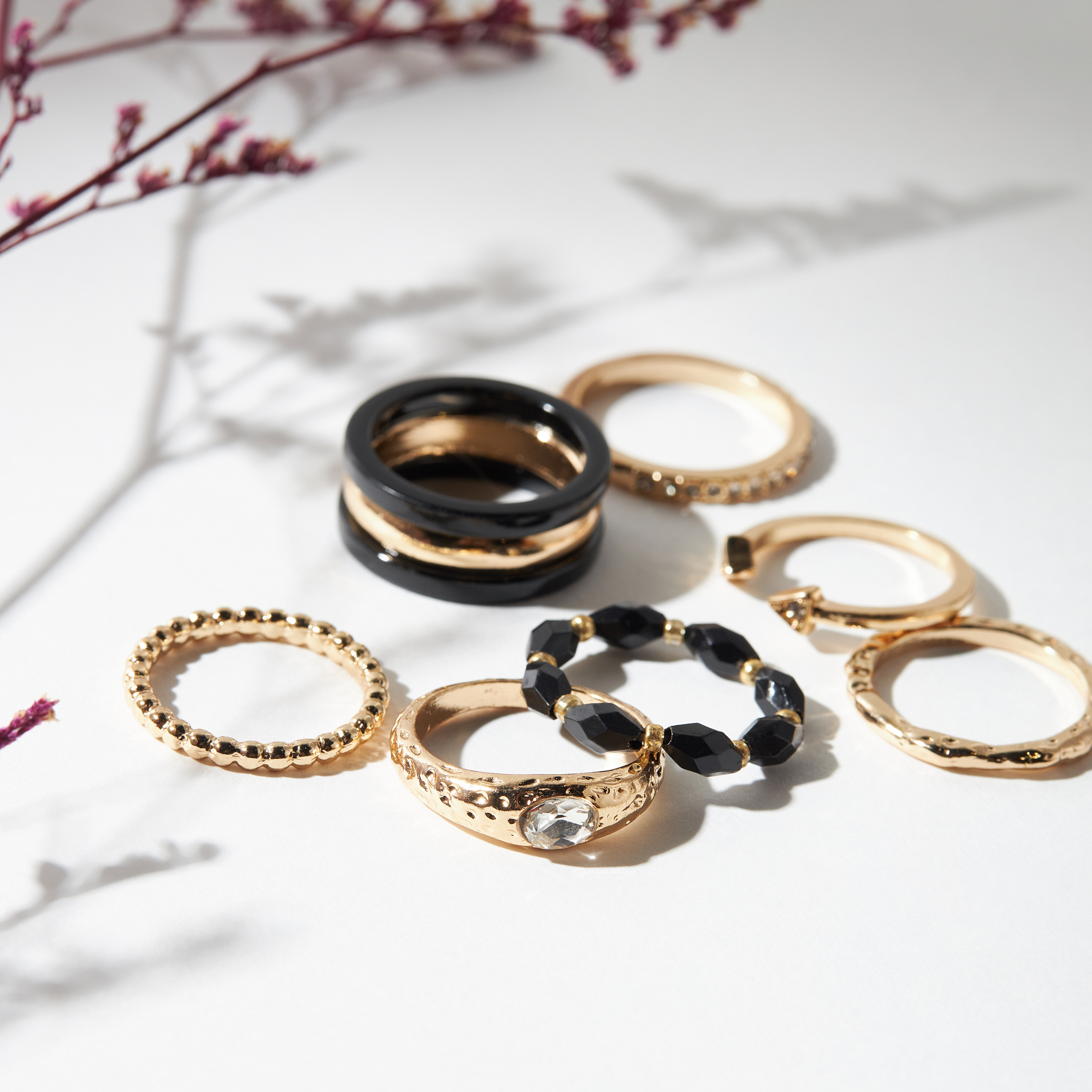 Metallic 7-Piece Ring Set - S-M-women-watchesandjewellery-jewellery-rings-image-2