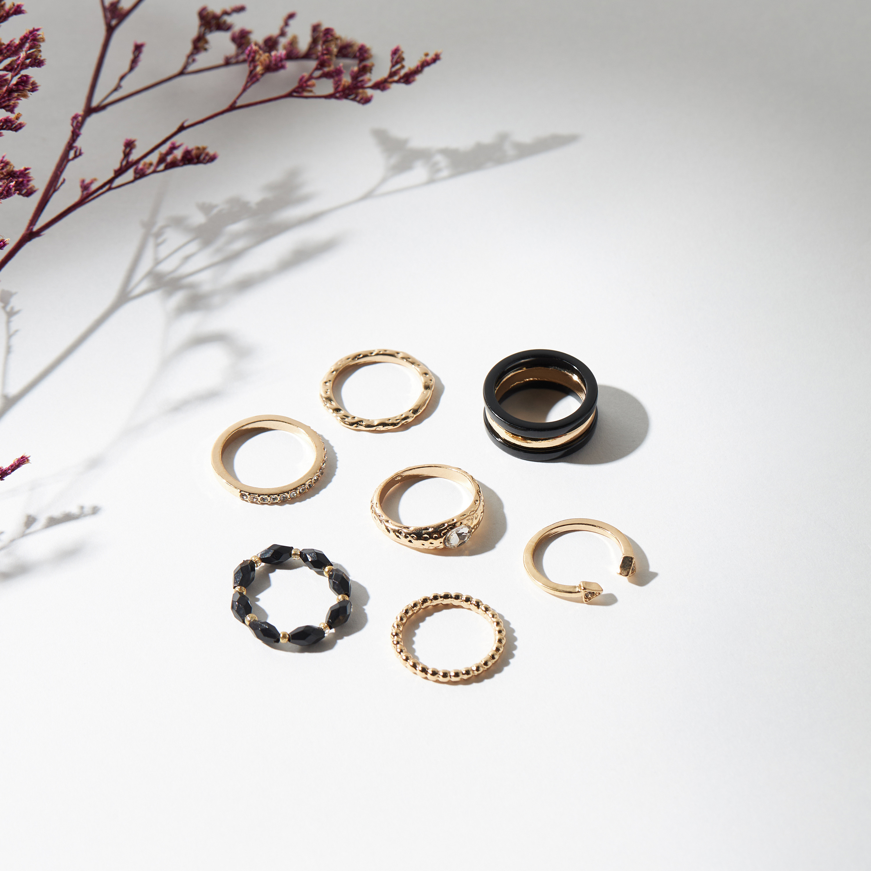 Metallic 7-Piece Ring Set - S-M-women-watchesandjewellery-jewellery-rings-image-3