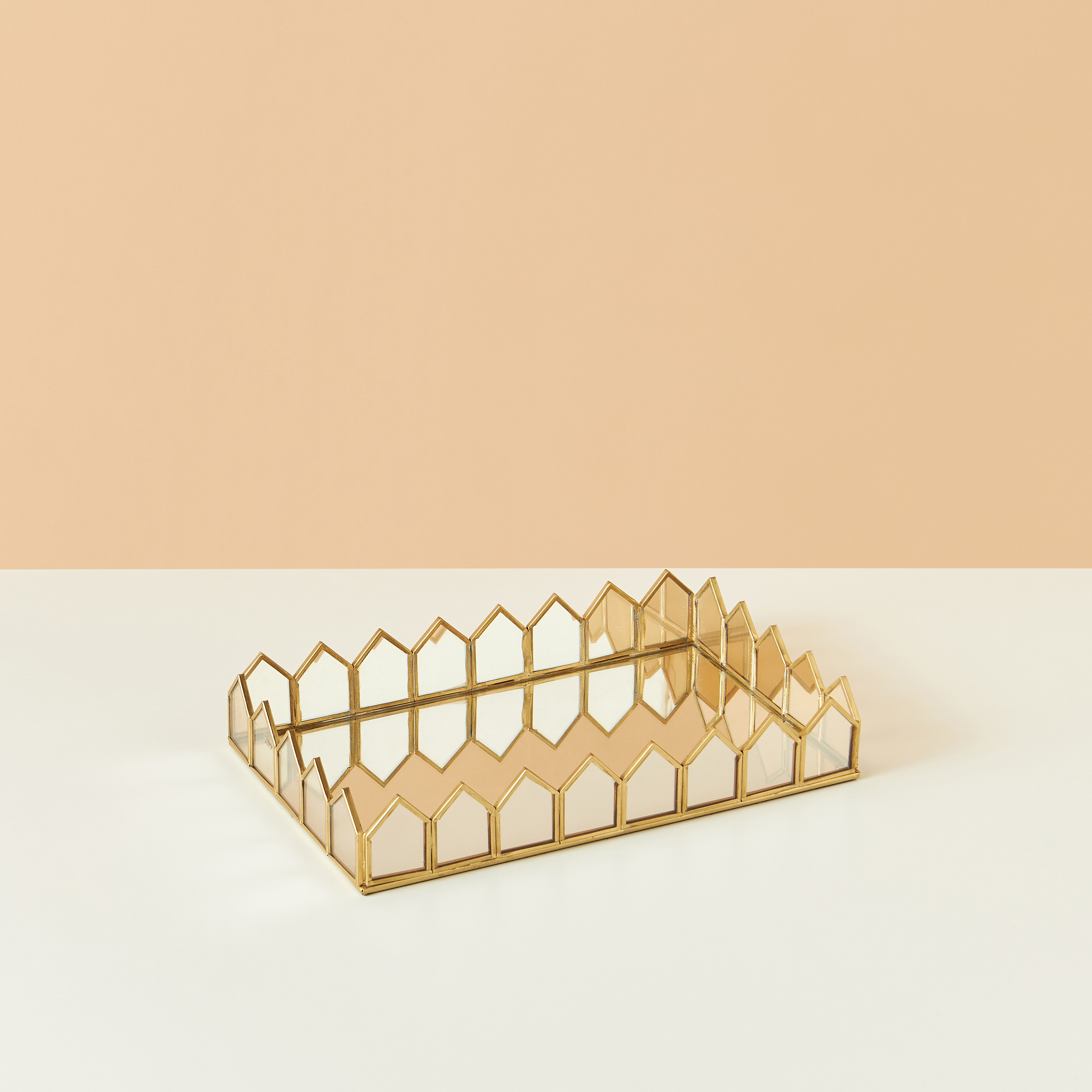 Metallic Mirror Top Rectangle Tray - 32x21 cms-household-dining-serveware-servingtrays-image-2