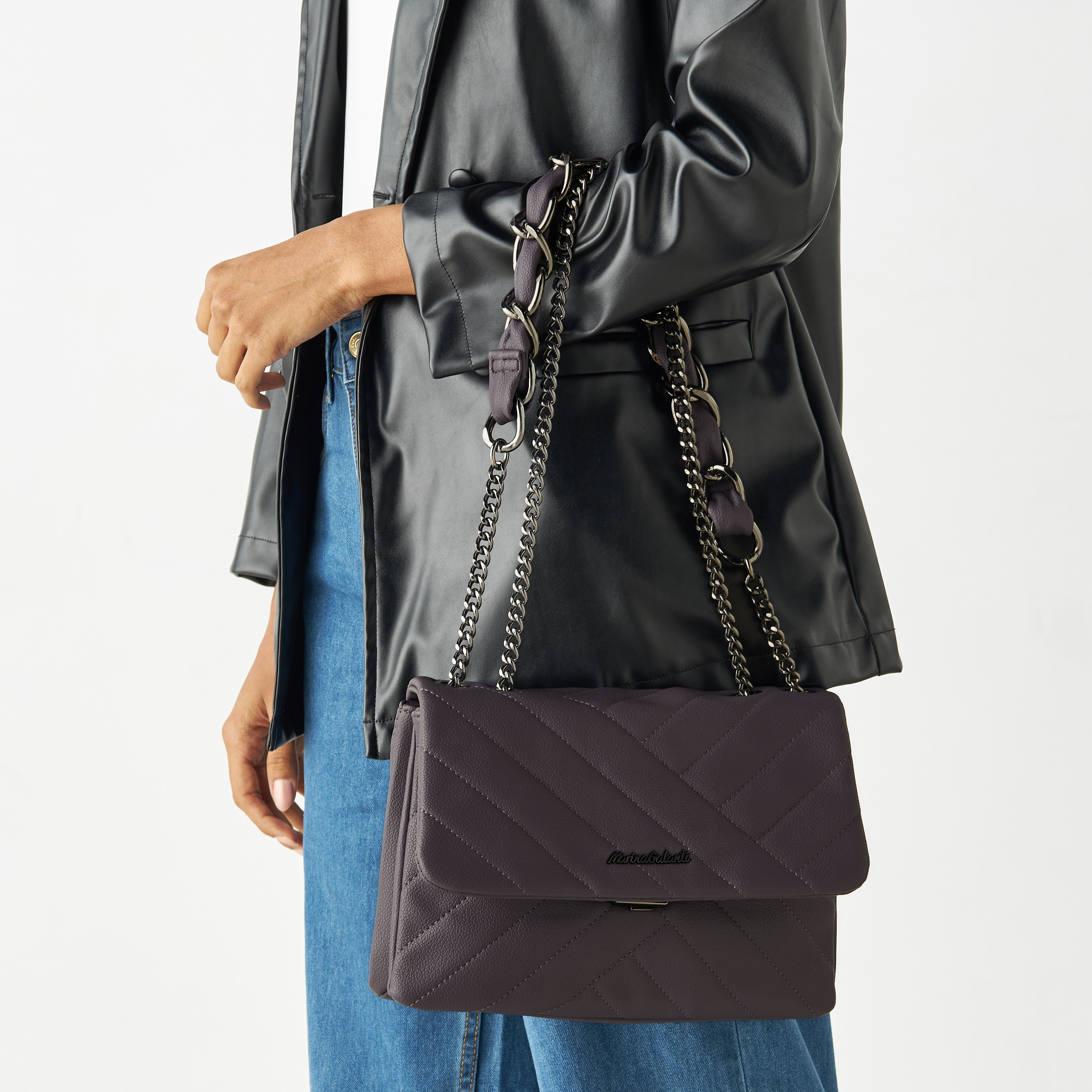 شنطة كروس بودي بارزة الملمس بحزام سلسلة من مارينا غالانتي-women-bagsandwallets-handbags-image-2