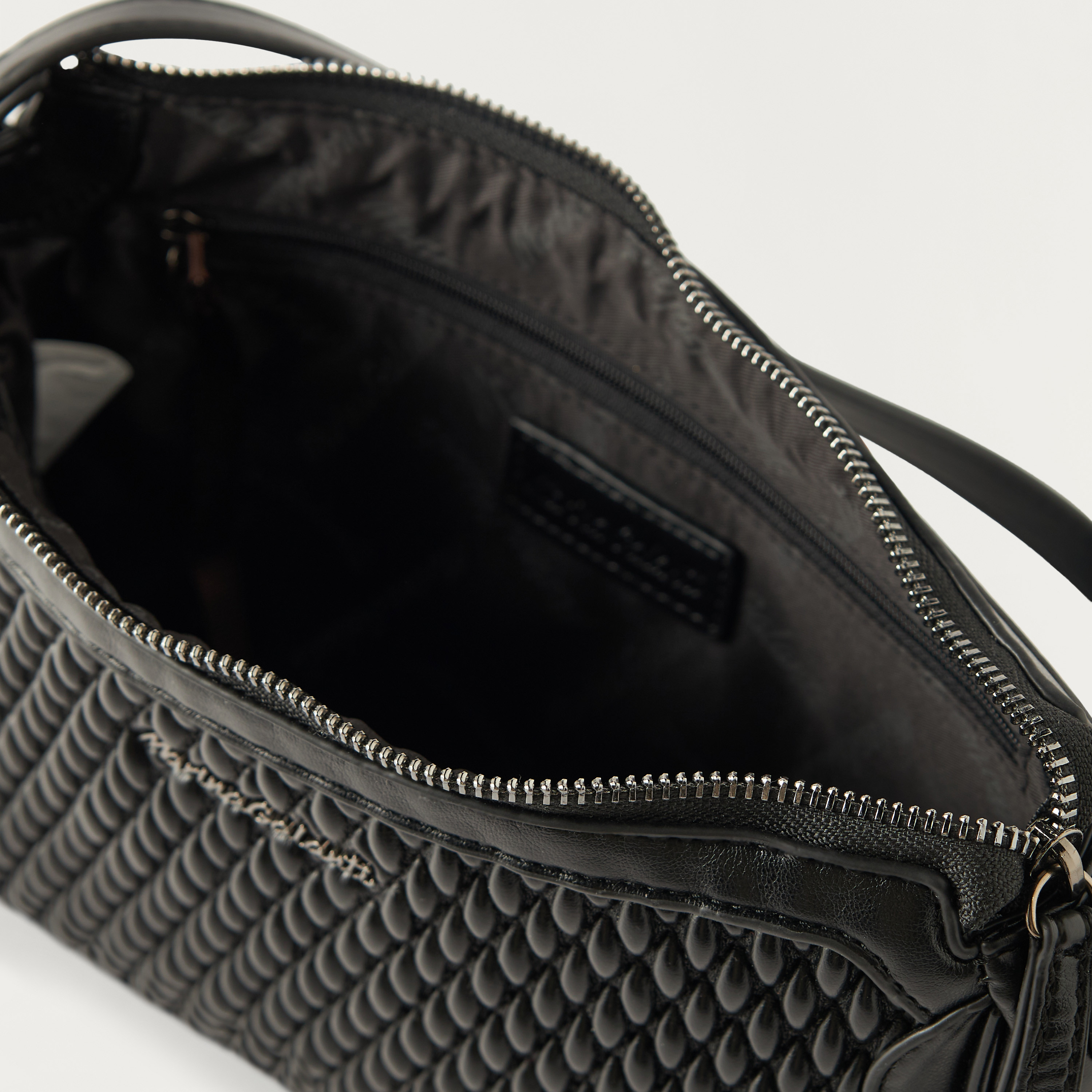 شنطة كتف بارزة الملمس من مارينا غالانتي-women-bagsandwallets-handbags-image-10
