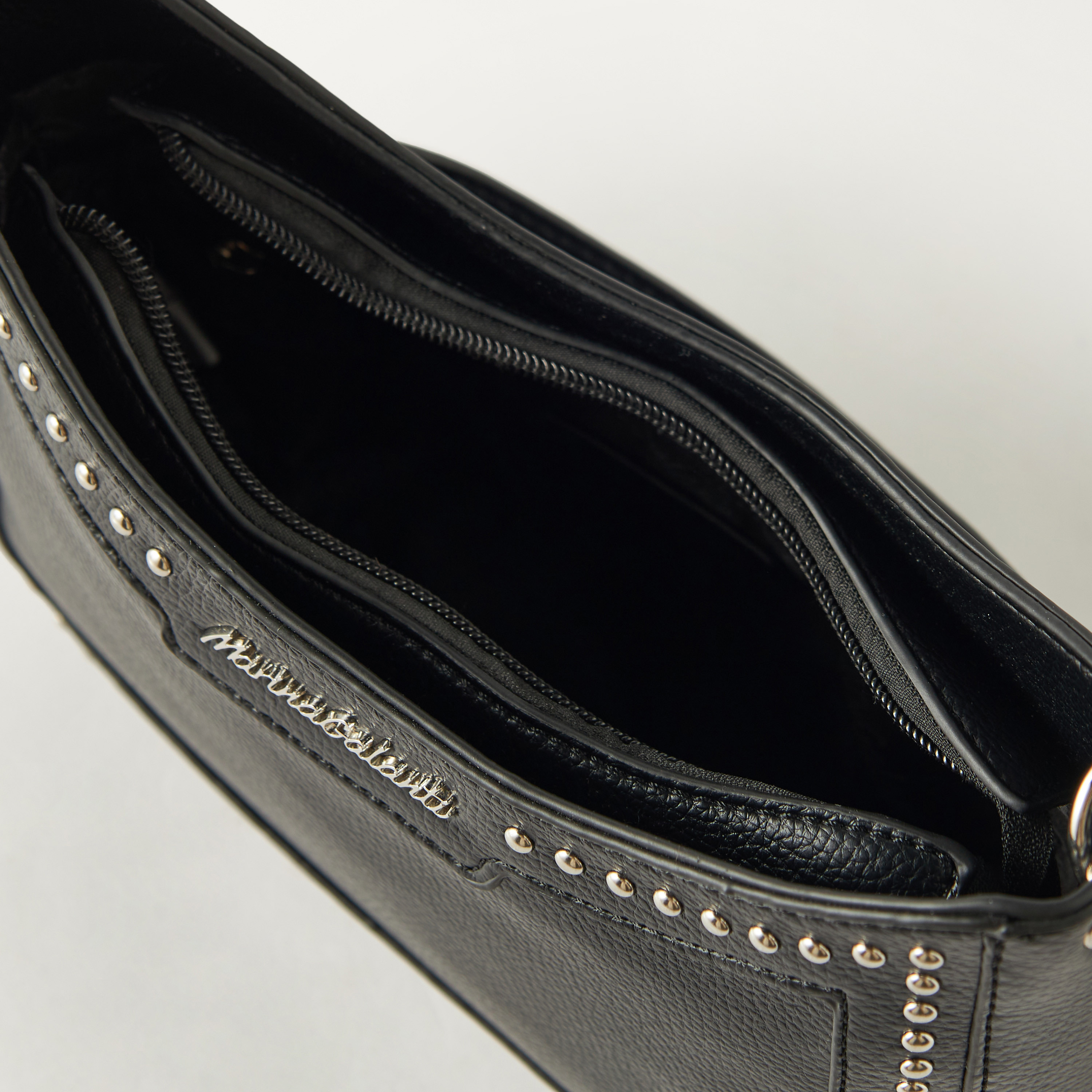 شنطة كتف مزينة بحزام سلسلة وسحاب إغلاق من مارينا جالانتي-women-bagsandwallets-handbags-image-5