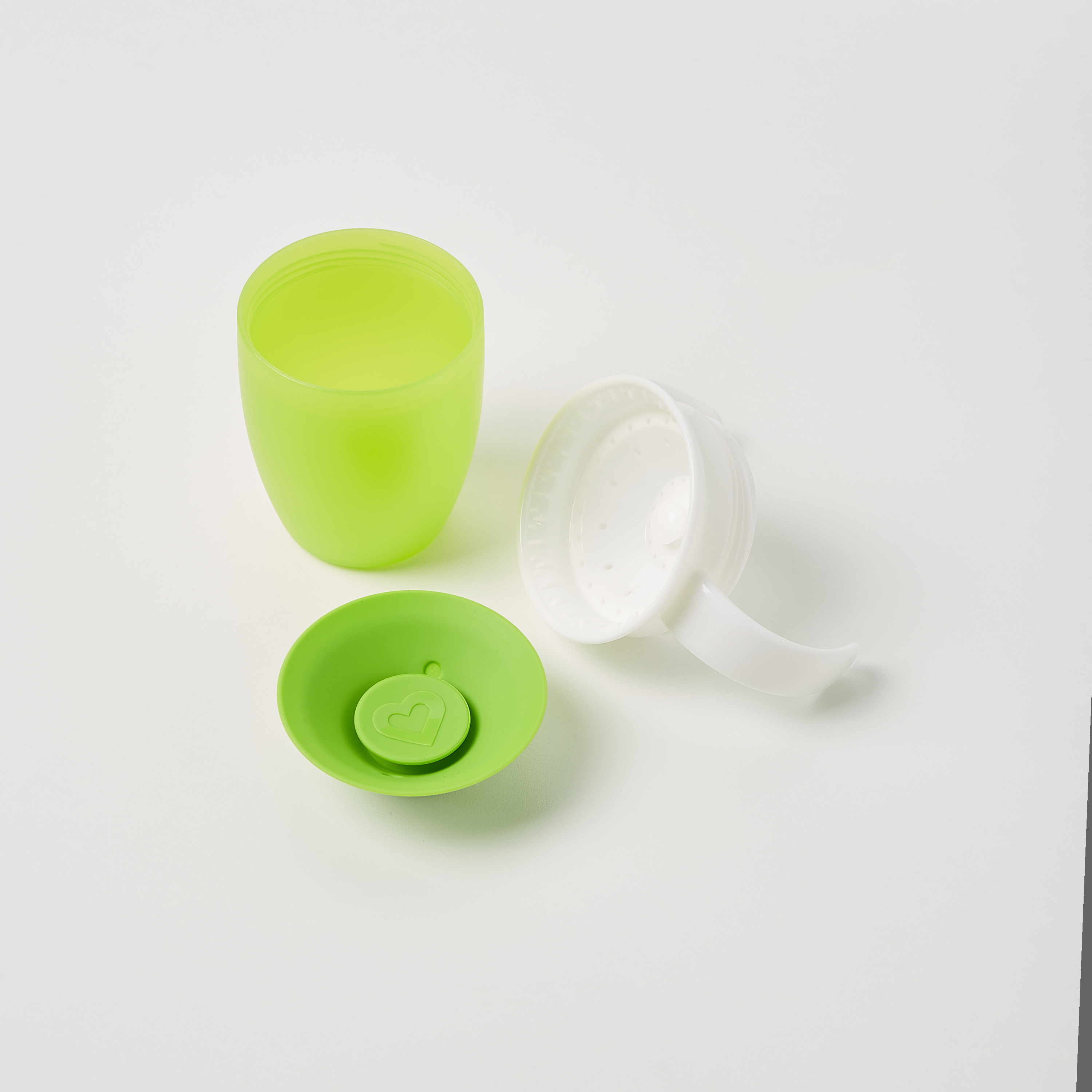Munchkin Miracle 360-Degree Trainer Cup with Handle - 207 ml-baby-feeding-mealtimeessentials-image-3