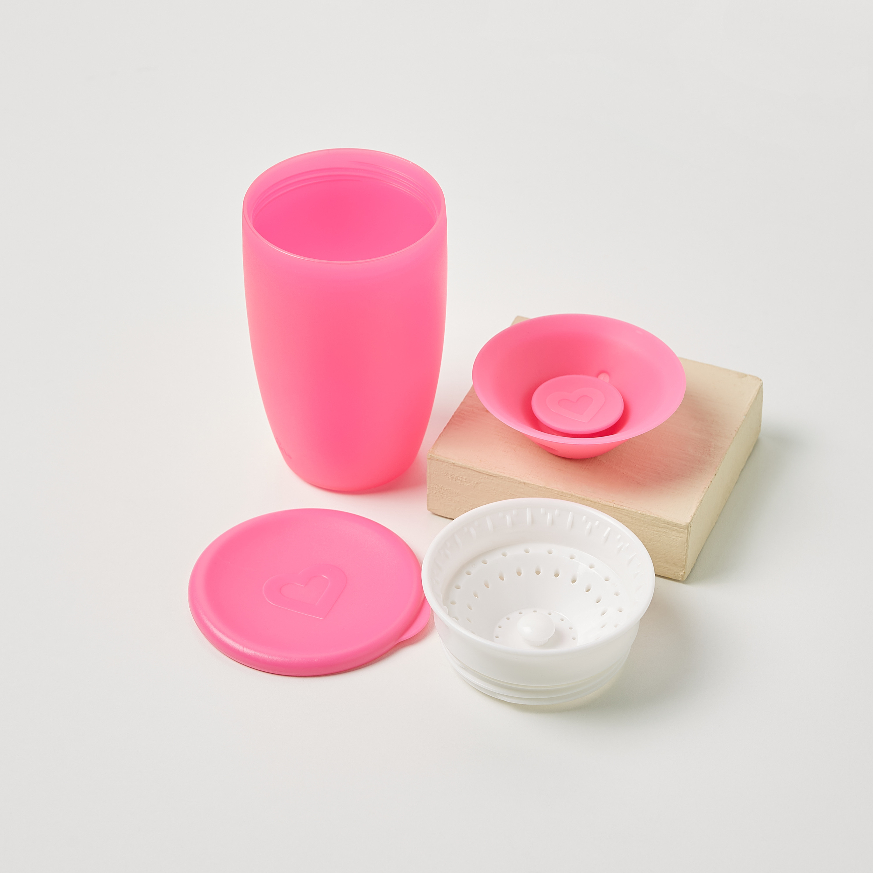 Munchkin Solid Miracle 360 Sippy Cup with Lid - 296 ml-baby-feeding-mealtimeessentials-image-3