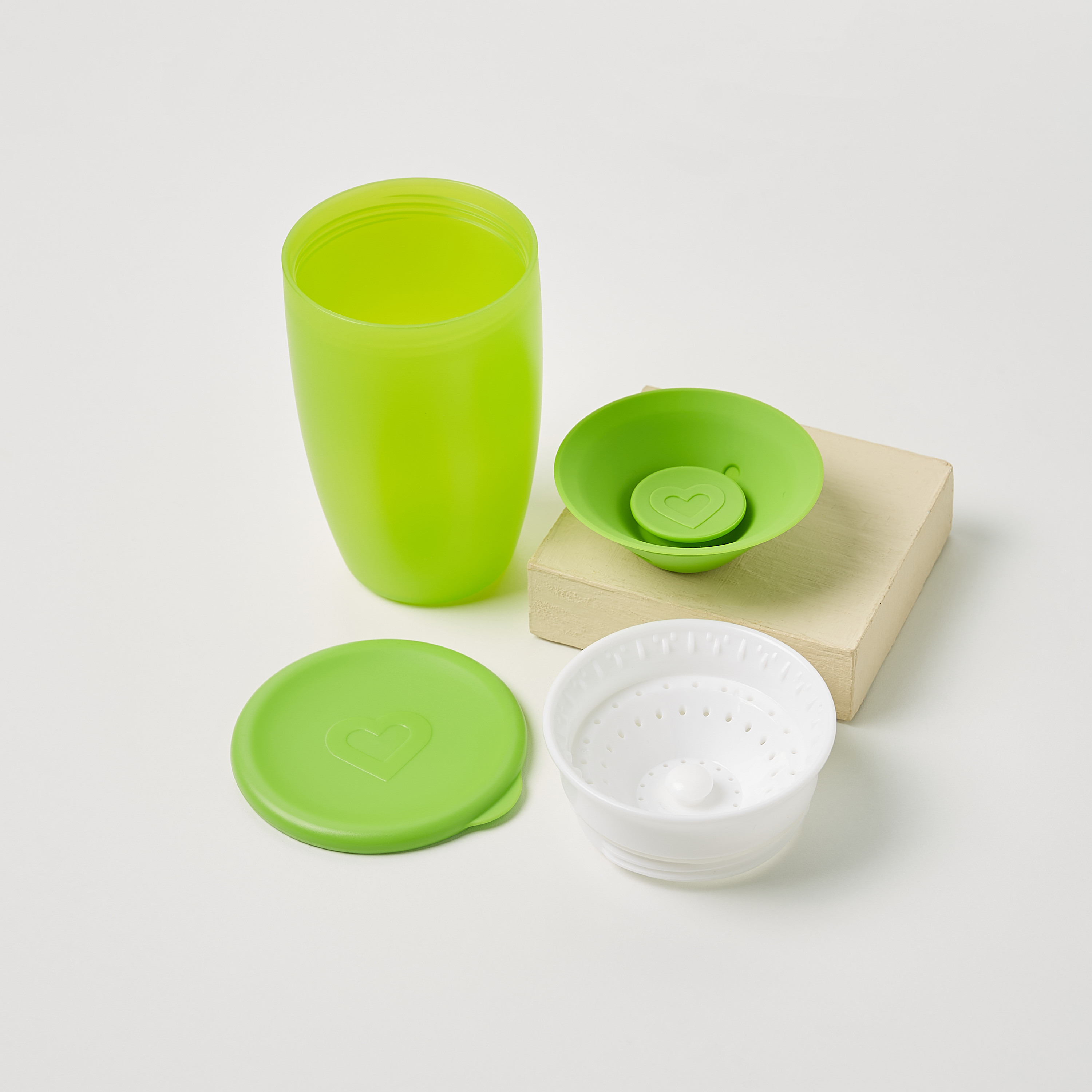 Munchkin Solid Miracle 360 Sippy Cup with Lid - 296 ml-baby-feeding-mealtimeessentials-image-3