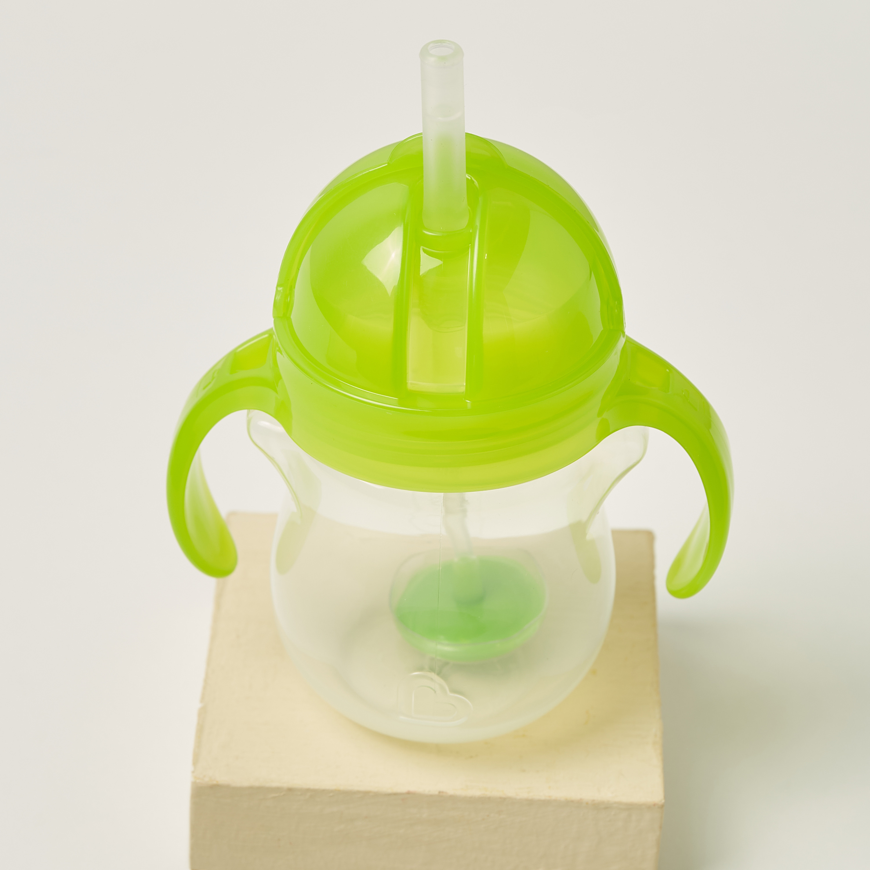 كوب بقشة ثقيلة تيب أند سيب من مانشكين - 207 مل-baby-feeding-mealtimeessentials-image-2