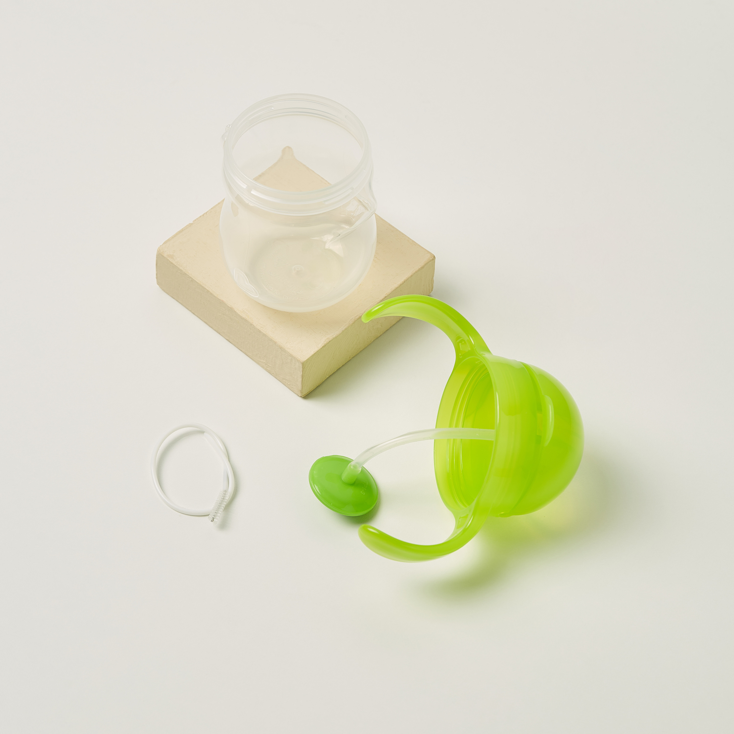 كوب بقشة ثقيلة تيب أند سيب من مانشكين - 207 مل-baby-feeding-mealtimeessentials-image-3