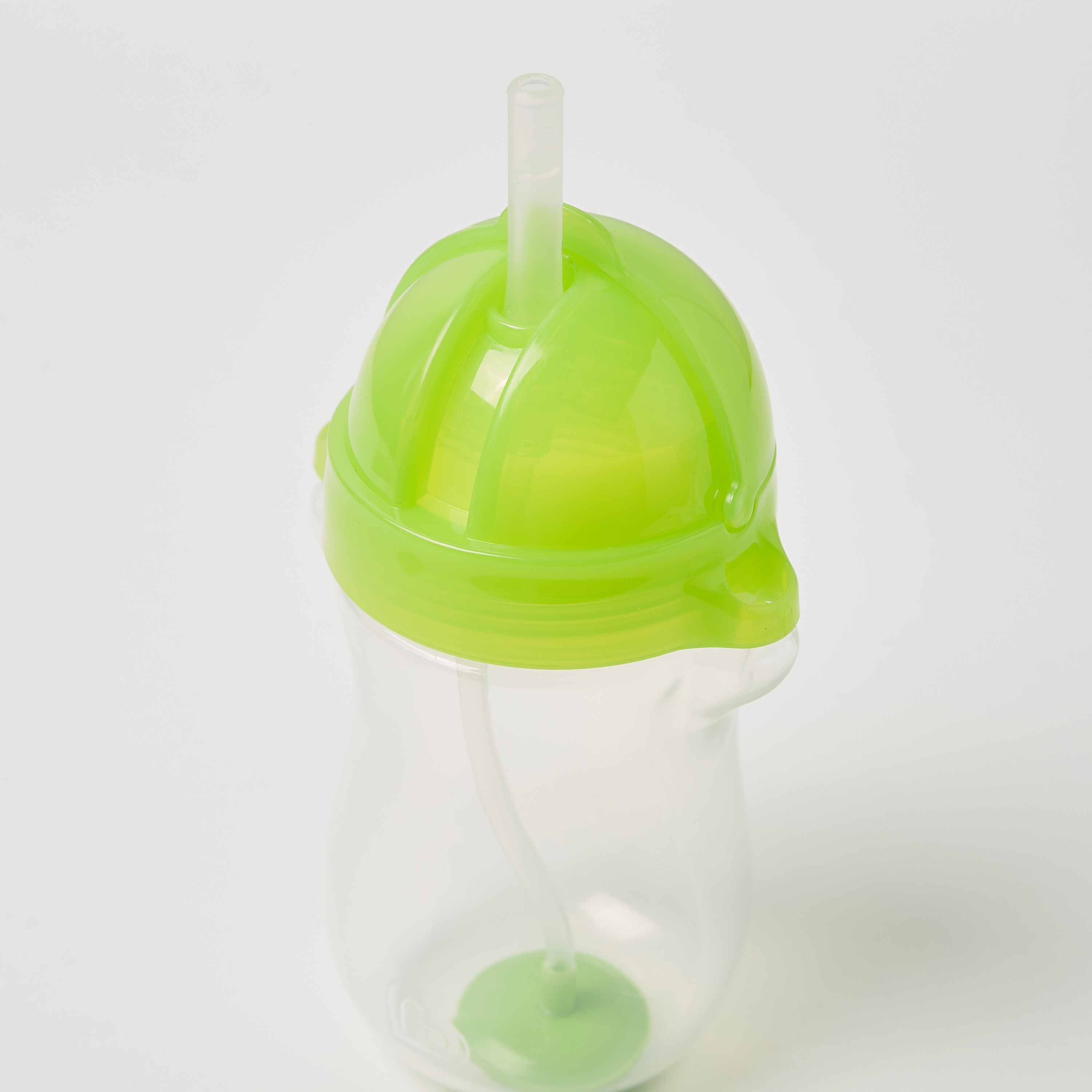 Munchkin Spill-Proof Antifuite Tip and Sip Cup with Straw - 296 ml-baby-feeding-mealtimeessentials-image-2