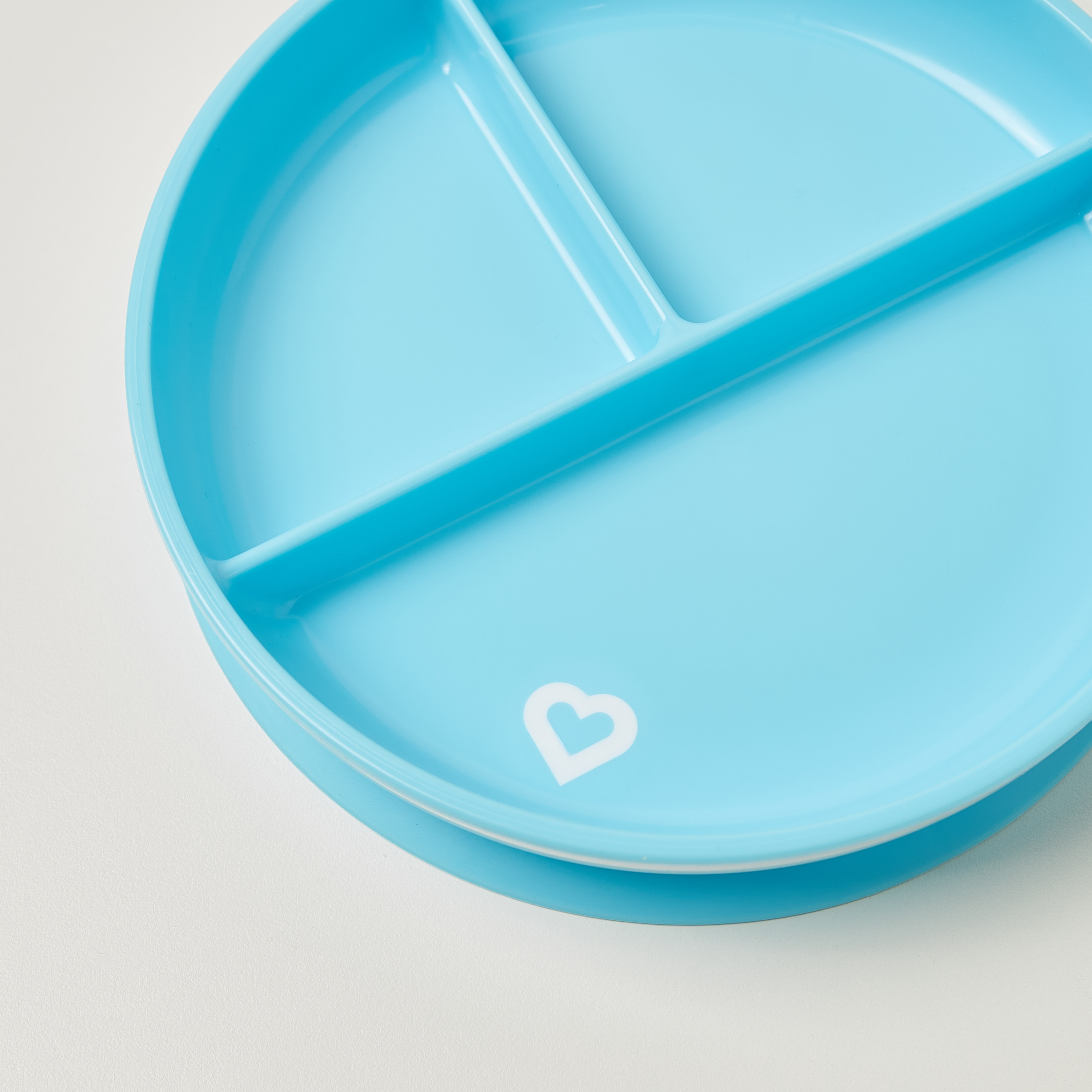 Munchkin Stay Put Suction Plate-baby-feeding-mealtimeessentials-image-3