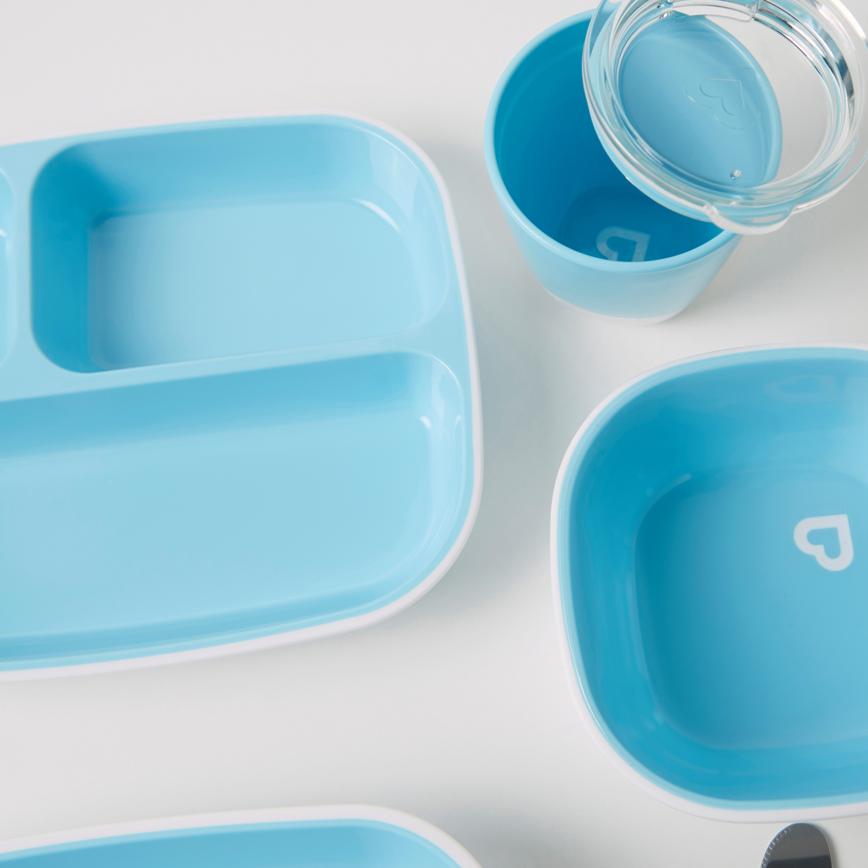 طقم طعام هانجري سبلاش كولور مي 7 قطع من مانشكين-baby-feeding-mealtimeessentials-image-4