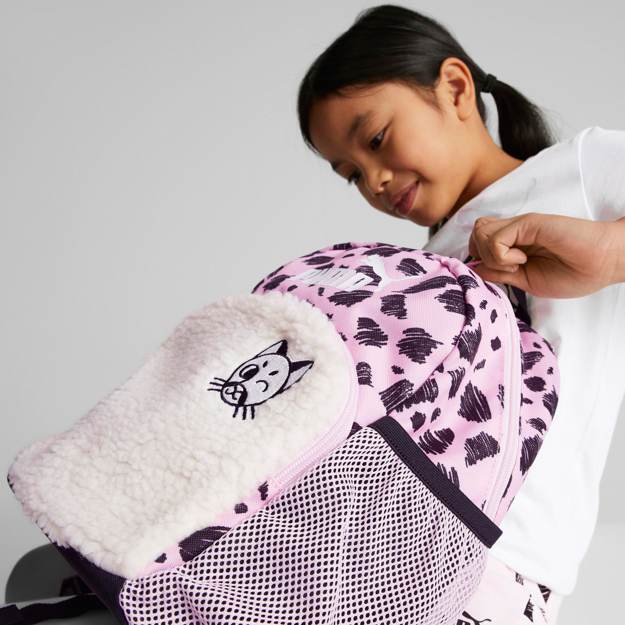 شنطة ظهر بطبعات من بوما-school-bagsandbackpacks-backpacks-image-4