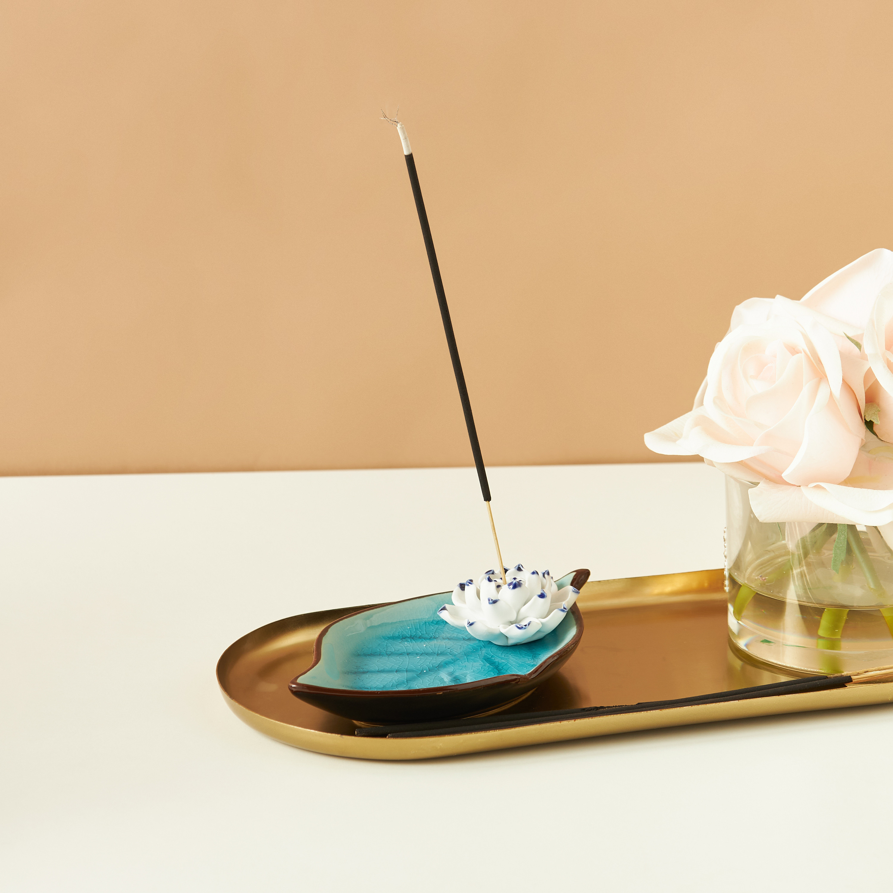 Decorative Lotus Flower with Leaf Base Incense Holder-household-decor-candleholdersandlanterns-image-1