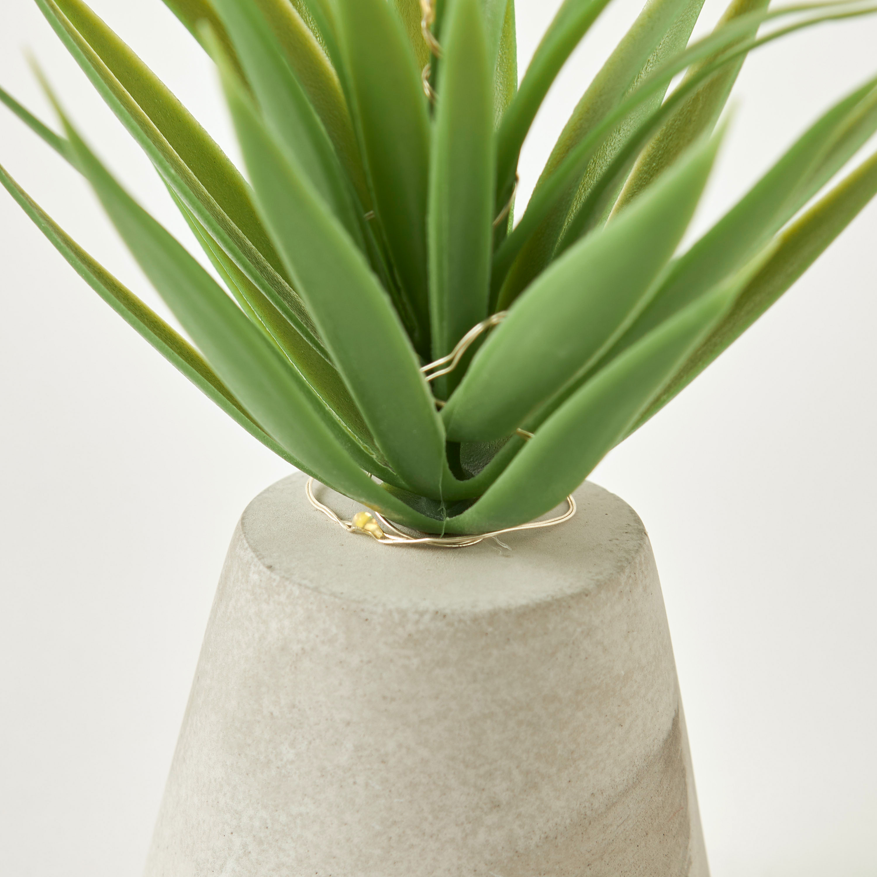 Findz Faux Plant with LED Lights - 9x8x20 cms-household-decor-vasesandbowls-image-3
