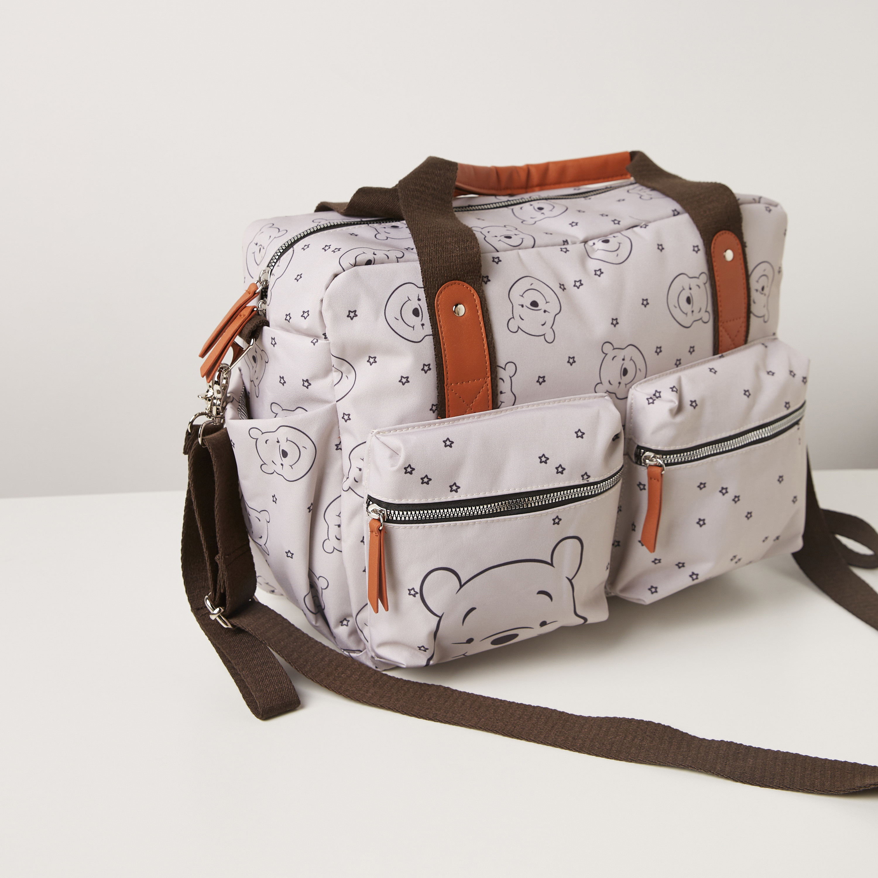 شنطة حفاضات بطبعات ويني ذا بو من ديزني-baby-gear-diaperbags-image-5