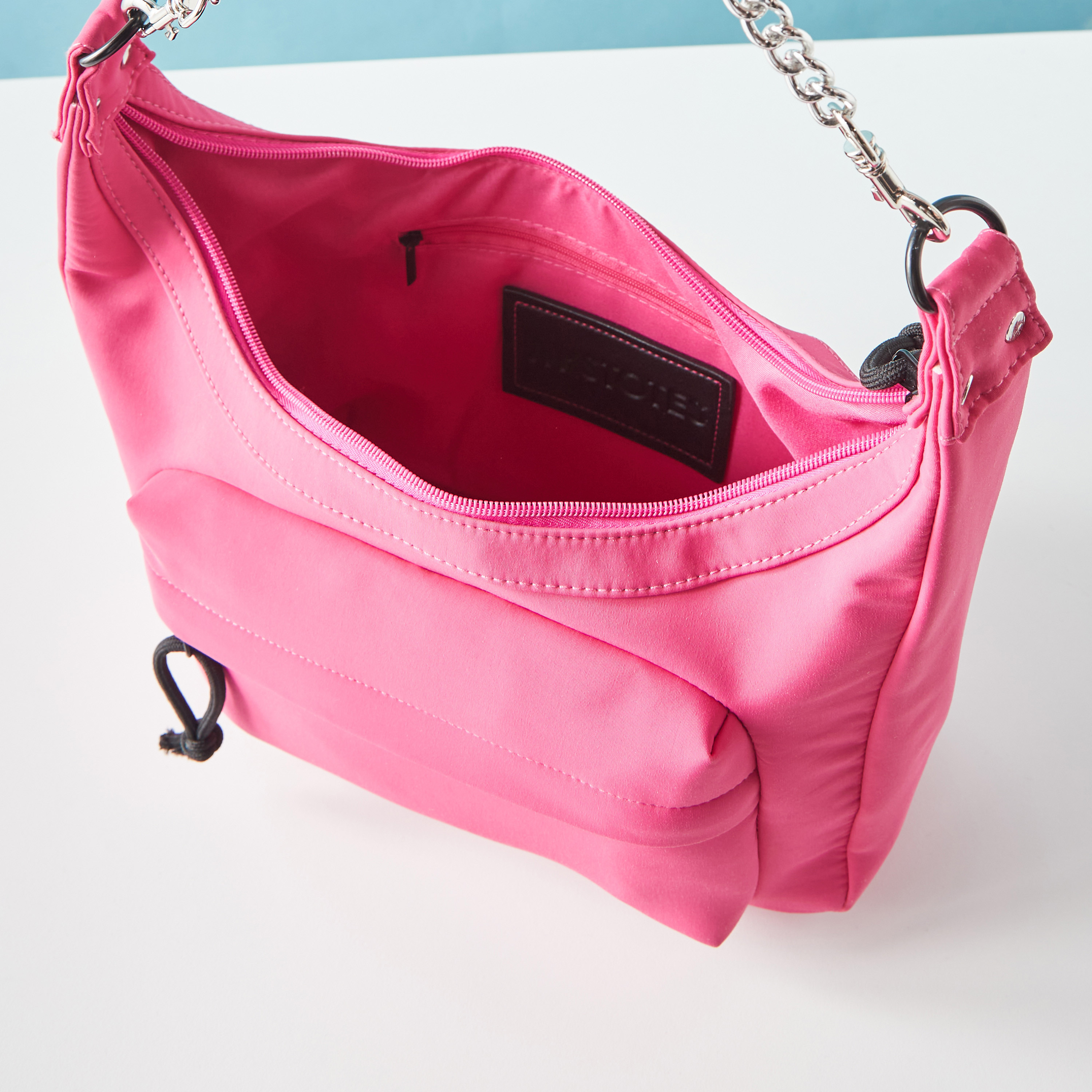 شنطة باجيت سادة بحزام سلسلة ميتاليك من ميستوتس-women-bagsandwallets-handbags-image-6