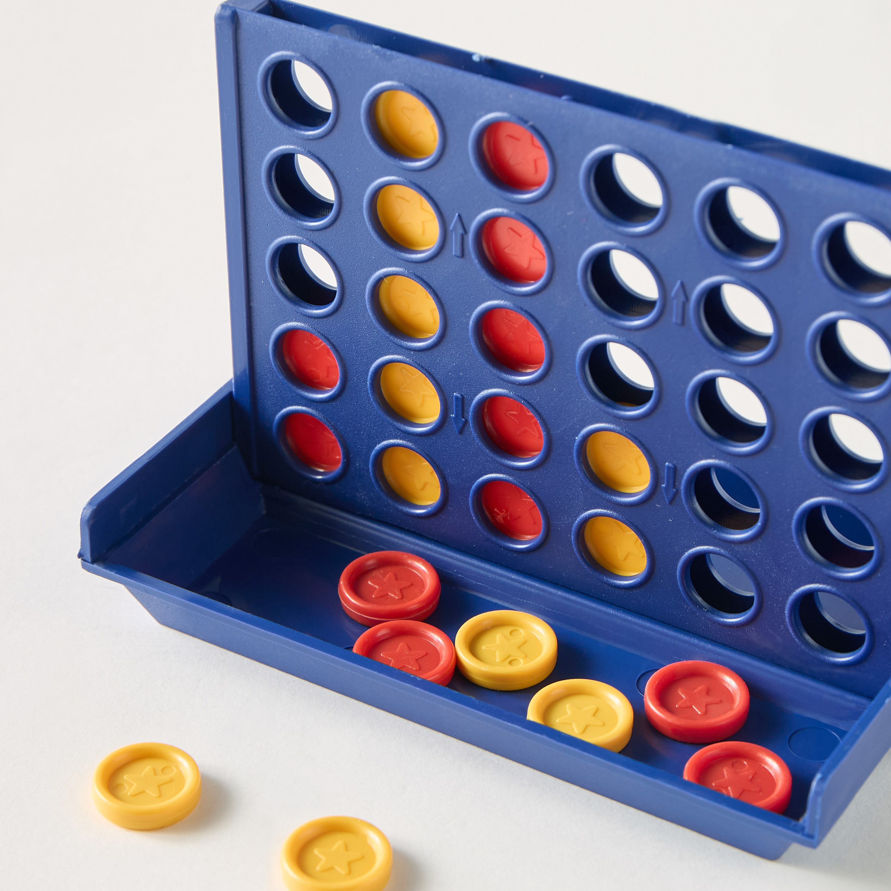 Findz Mighty Mini Connect Four Game-toys-blocksandpuzzles-image-3