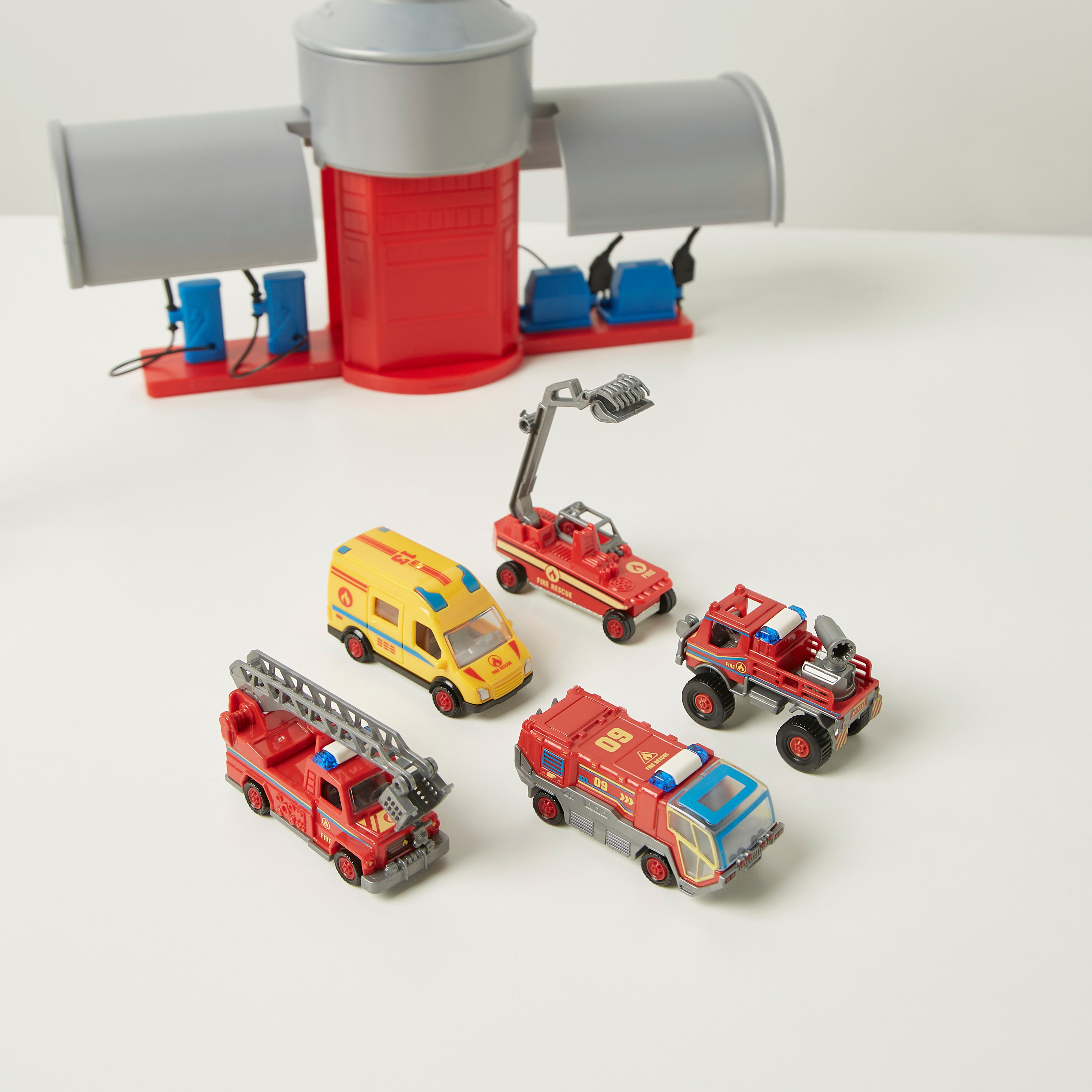Juniors Fire Rescue Mini Service Station Playset-toys-playvehicles-utilityvehicles-image-2