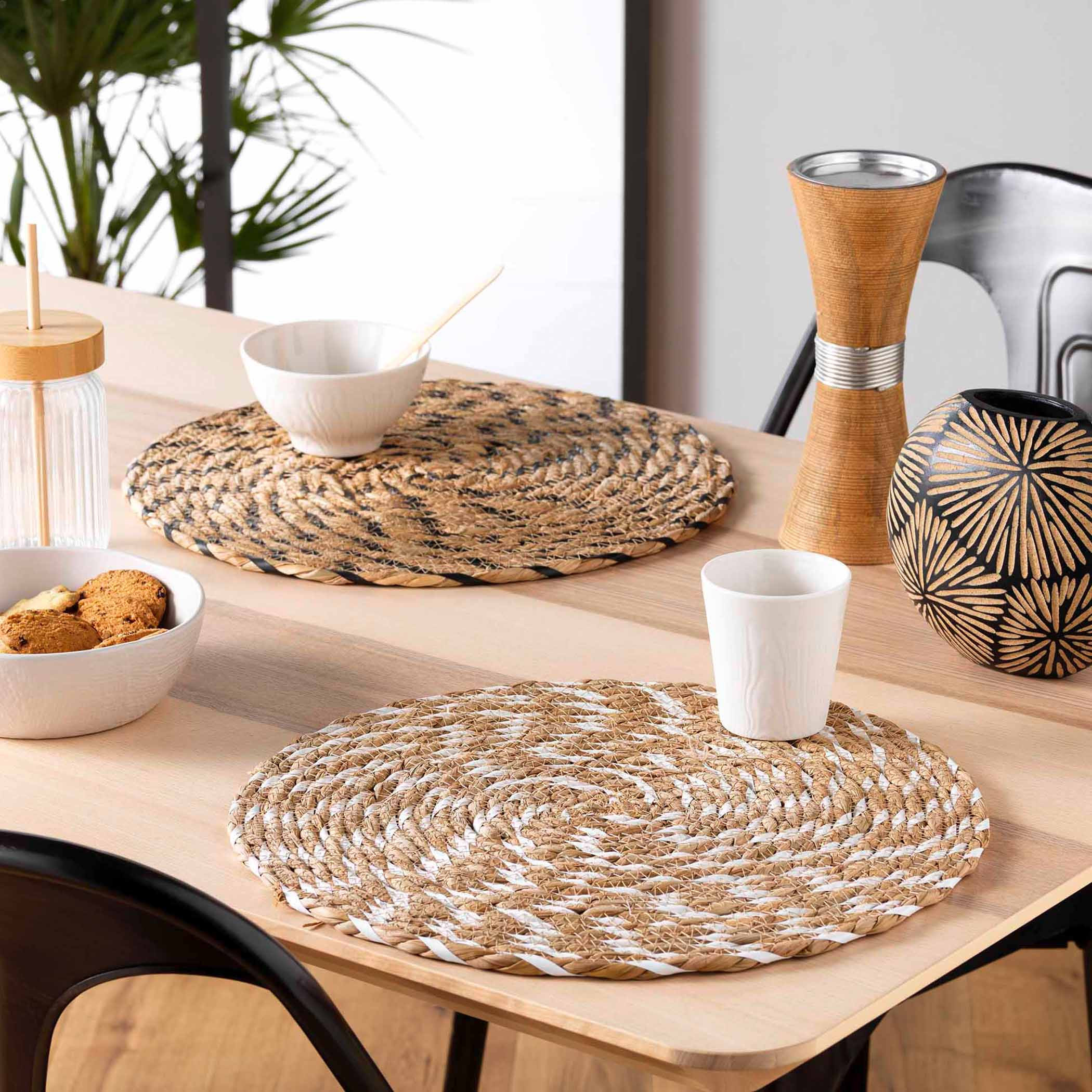 Textured Placemat - 38 cms-household-dining-tablelinen-placemats-image-2