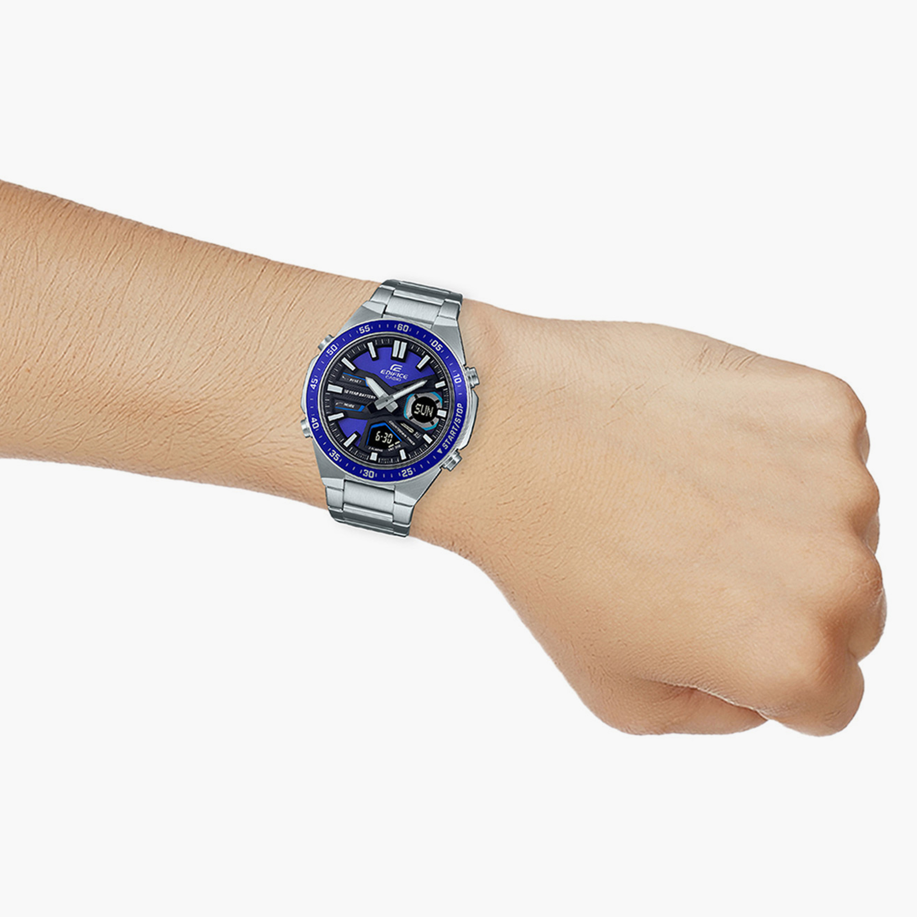  EFV-C110D-2AVDF | ساعة أنالوج فضية رقمية بسوار ستانلس ستيل من اديفيس للرجال-men-watchesandjewellery-watches-image-4
