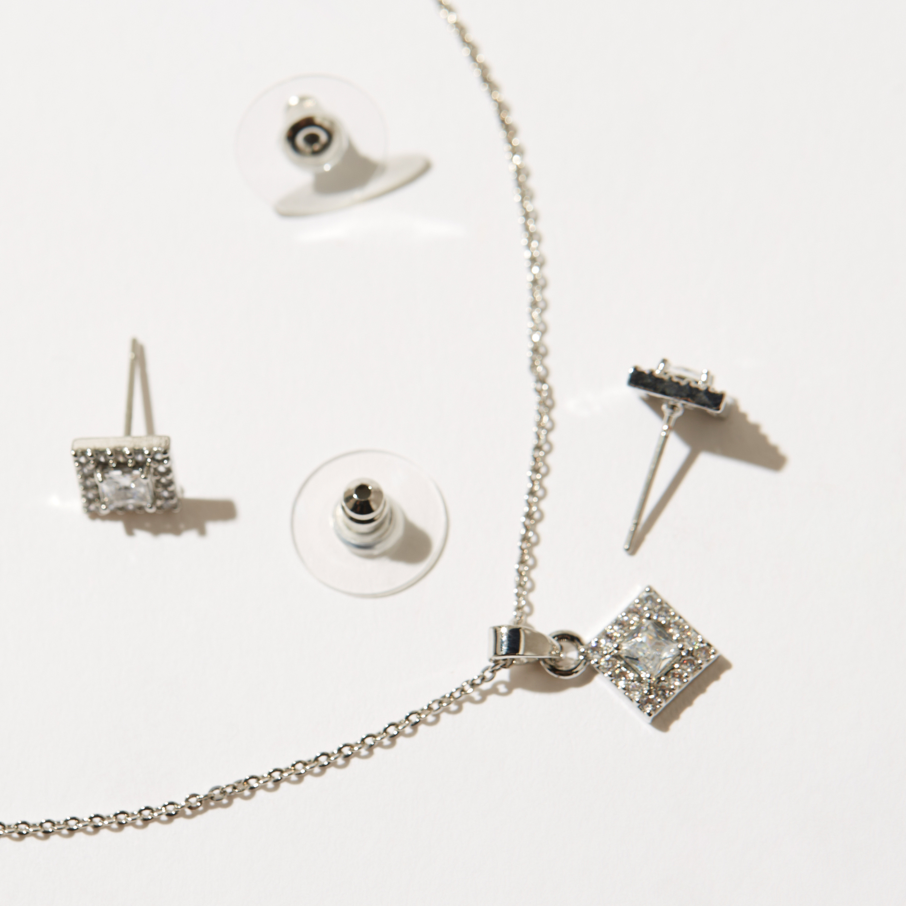 Cubic Zirconia Studded Diamond Shaped Pendant Necklace and Earrings Set-women-watchesandjewellery-jewellery-jewellerysets-image-2