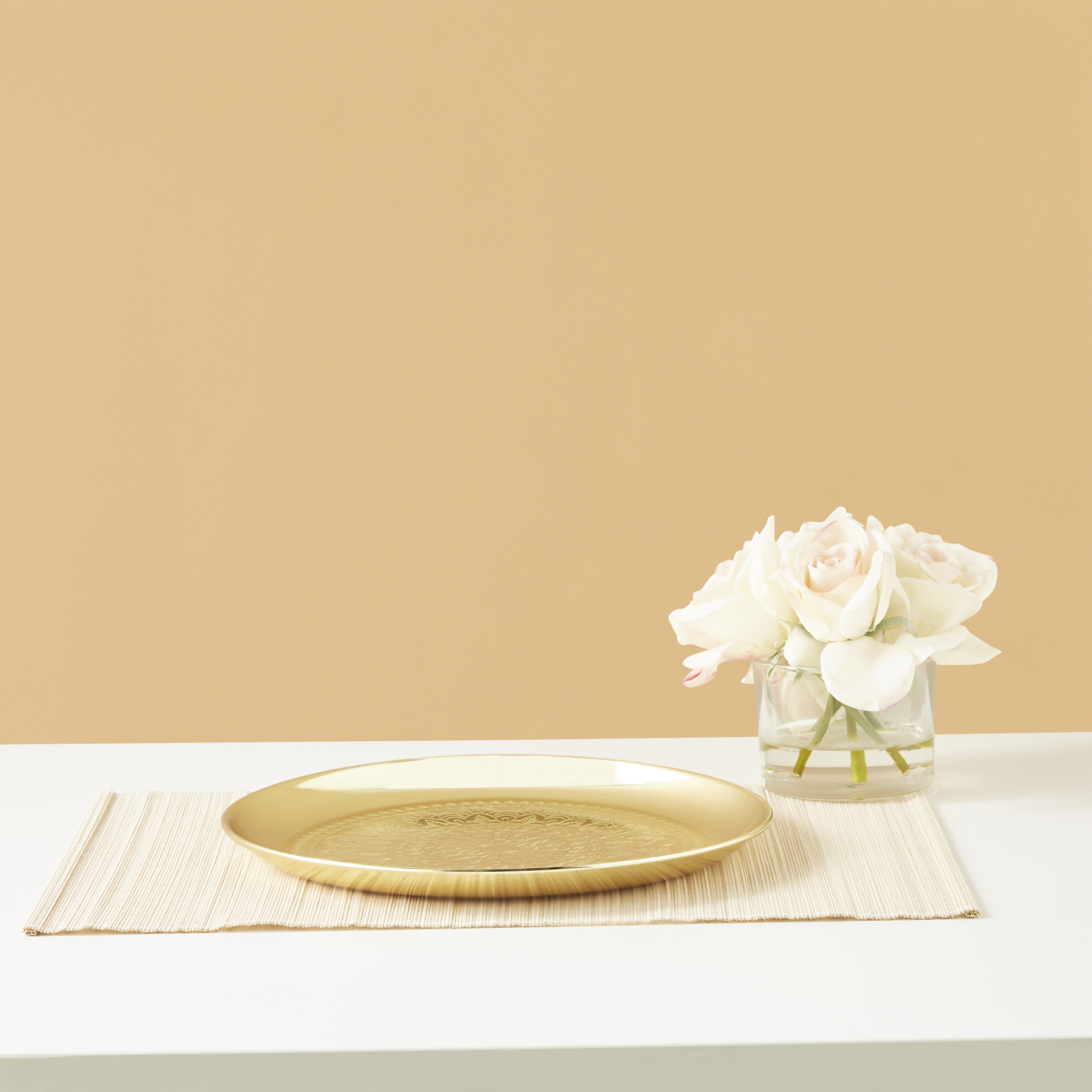 Textured Round Decorative Tray - 30 cms-household-dining-serveware-servingtrays-image-1