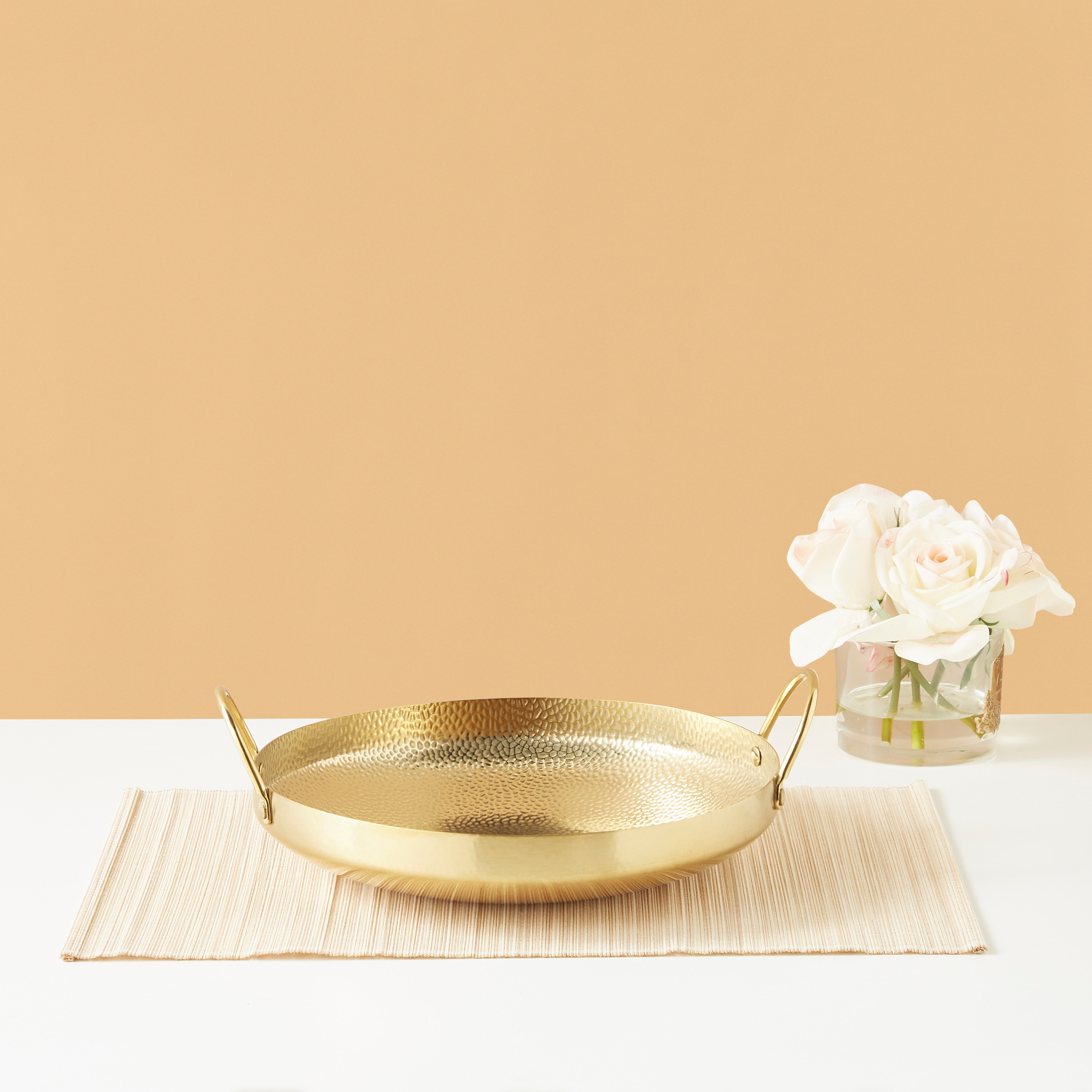 صينية مستديرة بارزة الملمس بمقبض - 30 سم-household-dining-serveware-servingtrays-image-1