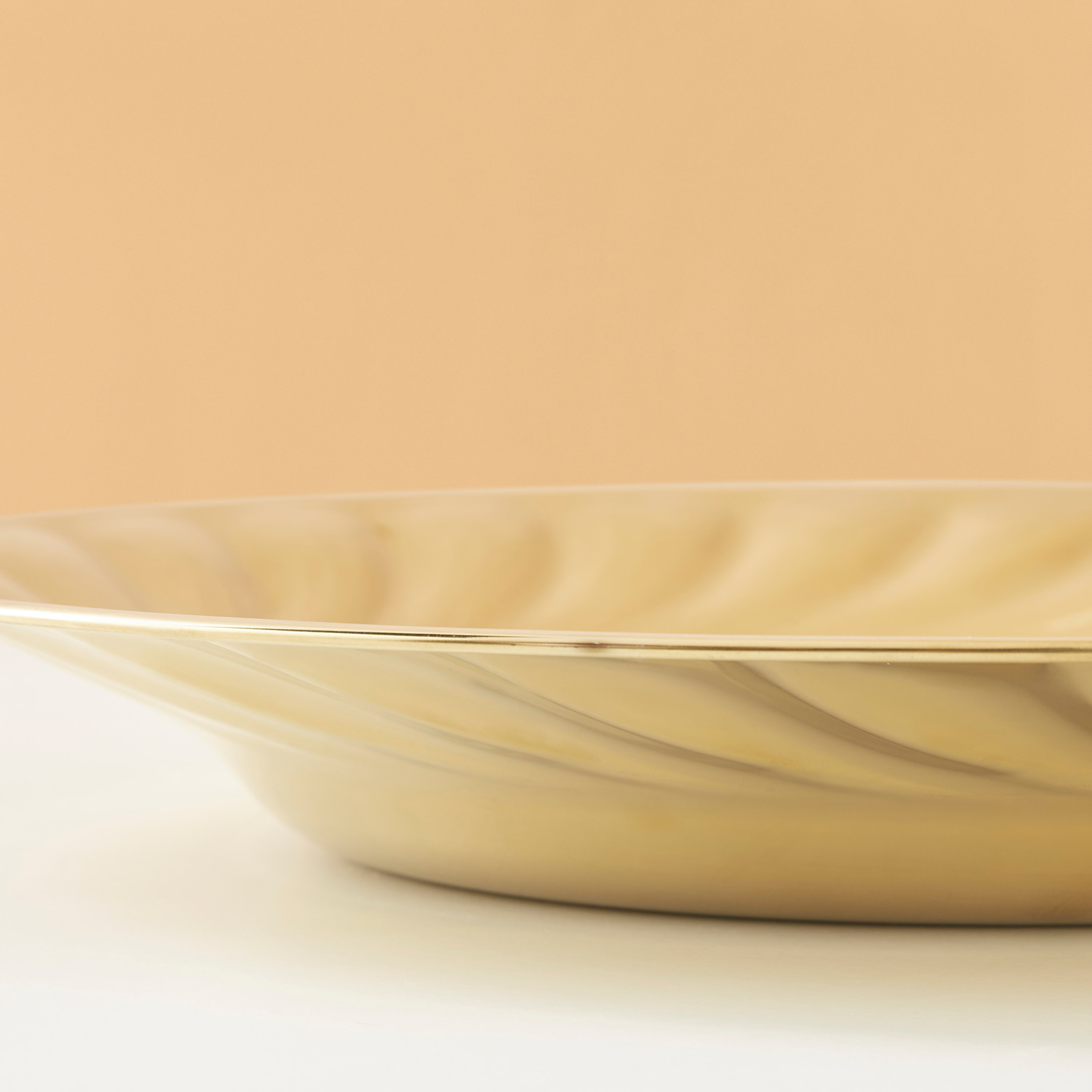 صينية ديكور بارزة الملمس مستديرة - 30x30x4 سم-household-dining-serveware-servingtrays-image-4