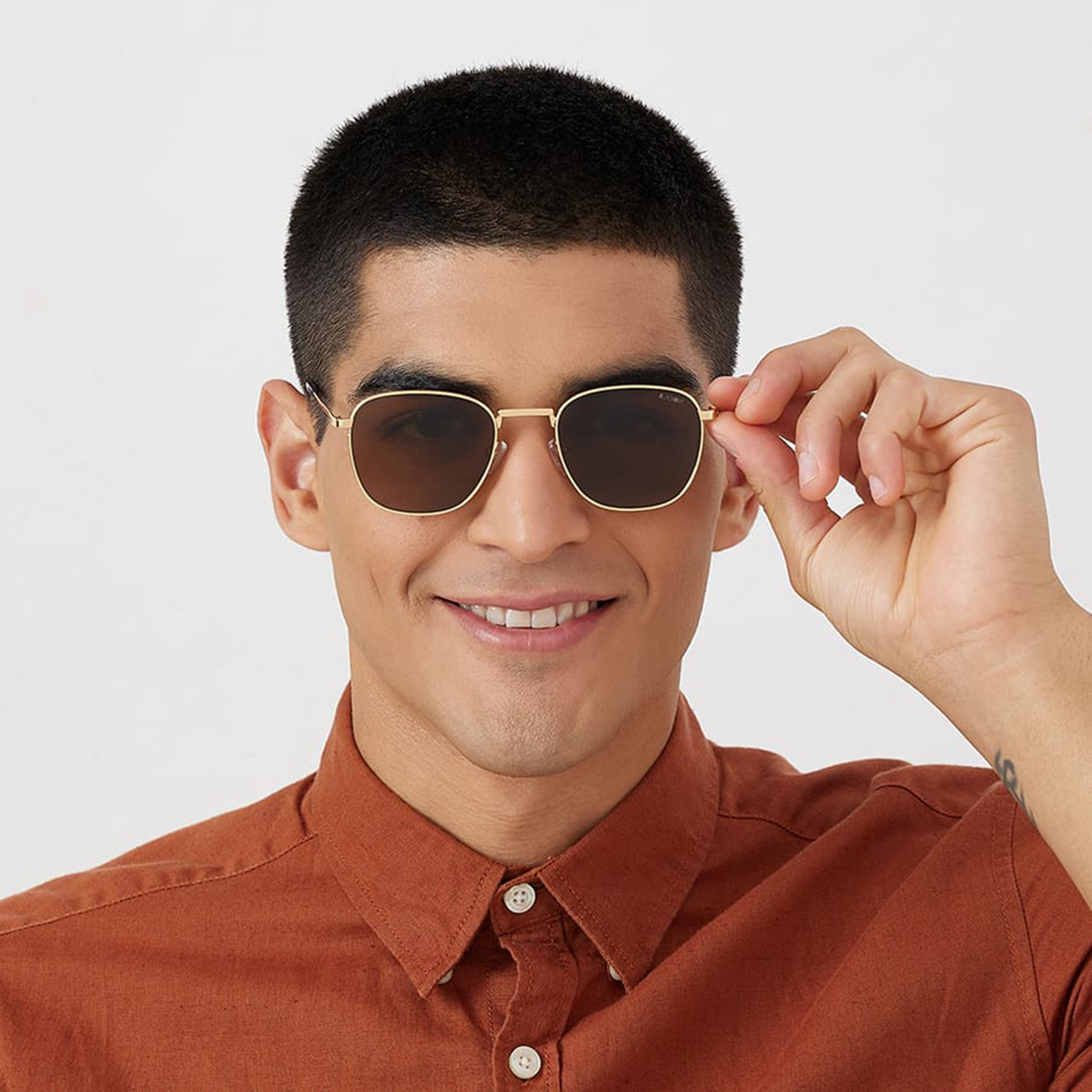 نظارة شمسية بعدسات بنية ذات مربعة من بلاك أوت موست هافي مع 51 مم -men-sunglasses-image-5