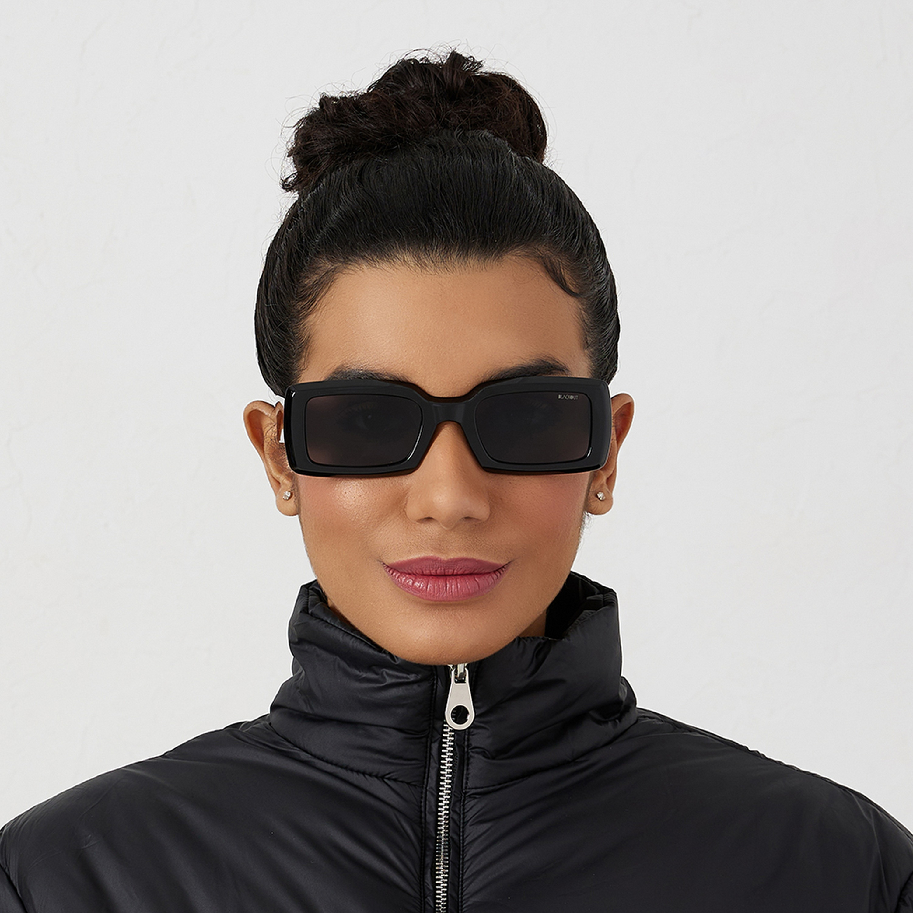 نظارة شمسية بعدسات مستطيلة رمادية من بلاك أوت زين مع 52 مم -women-sunglasses-image-5