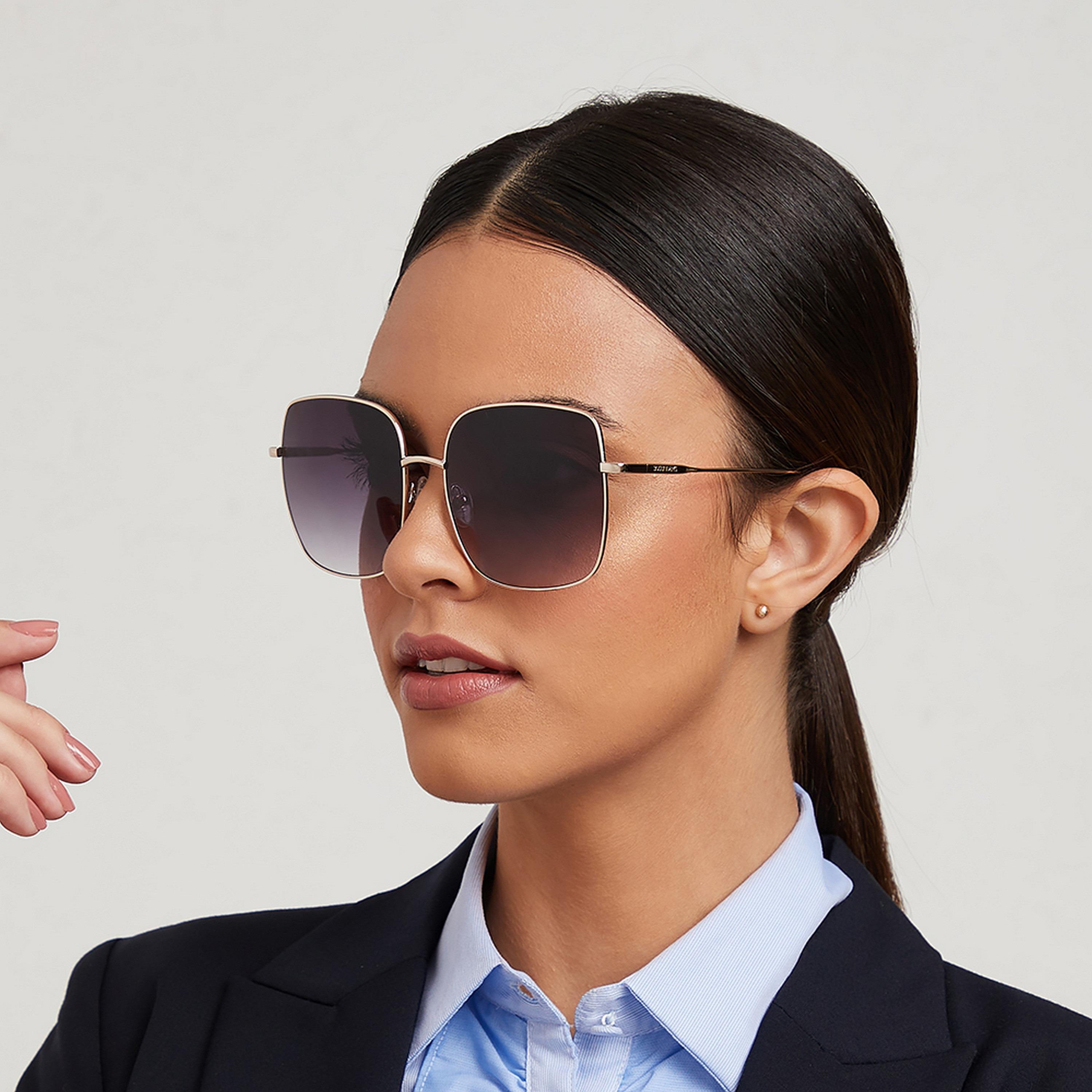 30S-000120-0110 | نظارة شمسية للنساء بعدسات بنفسجية كبيرة الحجم من 30 سنديز مع59 مم-women-sunglasses-image-6