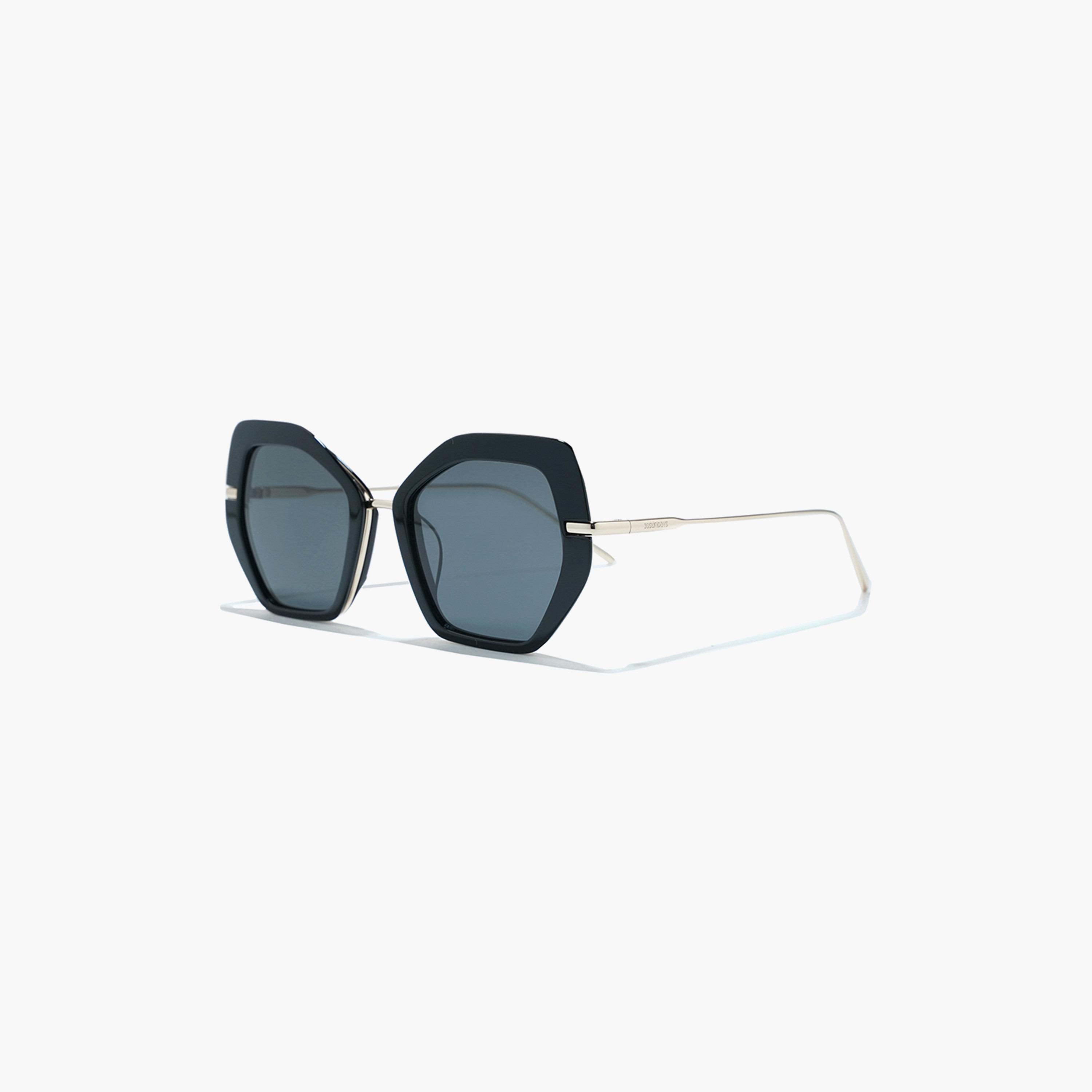 نظارة شمسية بعدسات رمادية ذات كات آي من 30 ساندايز شوك مع 48 مم -women-sunglasses-image-1