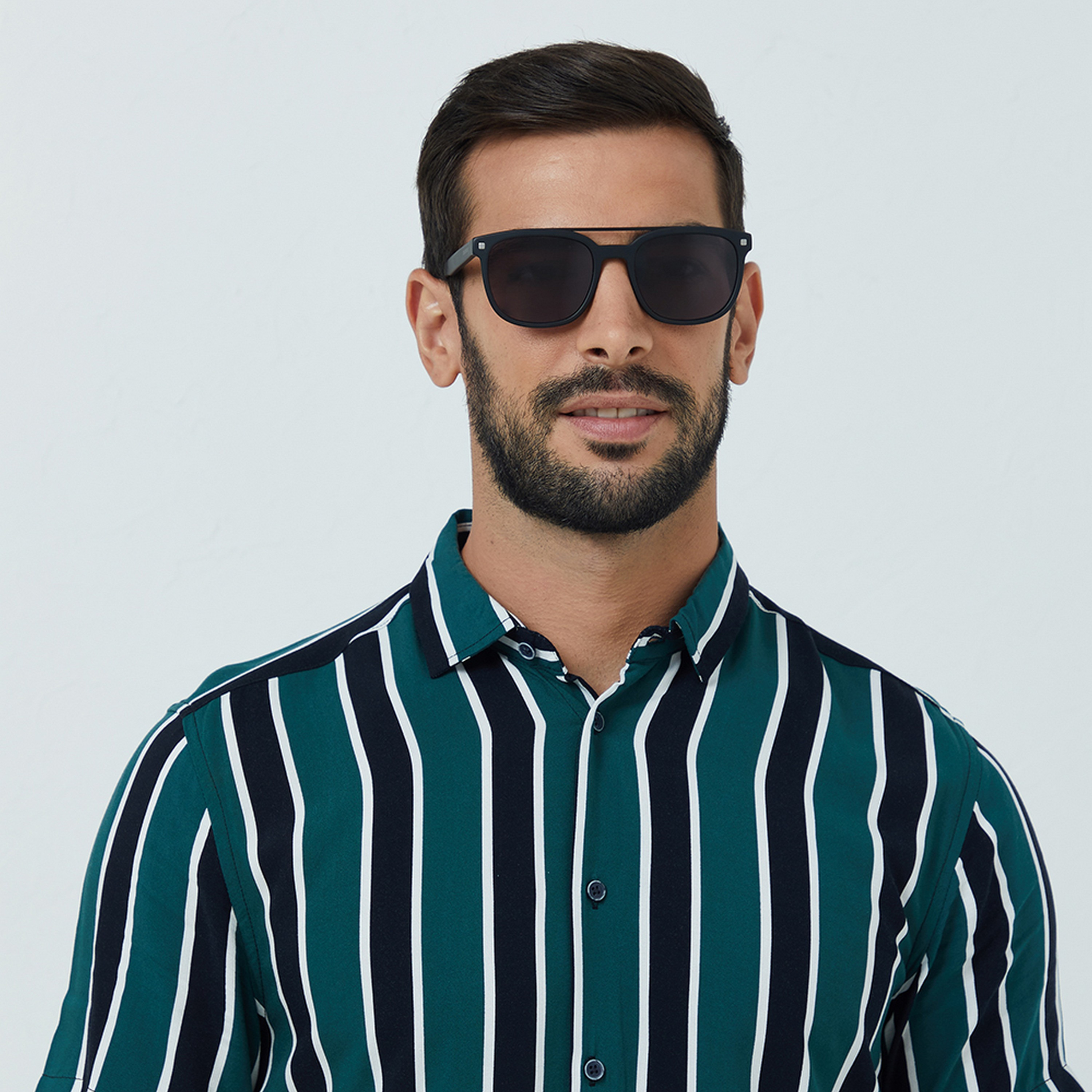نظارة شمسية بعدسات رمادية ذات نافيجيتور من 30 ساندايز إم في بي مع 54 مم -men-sunglasses-image-4