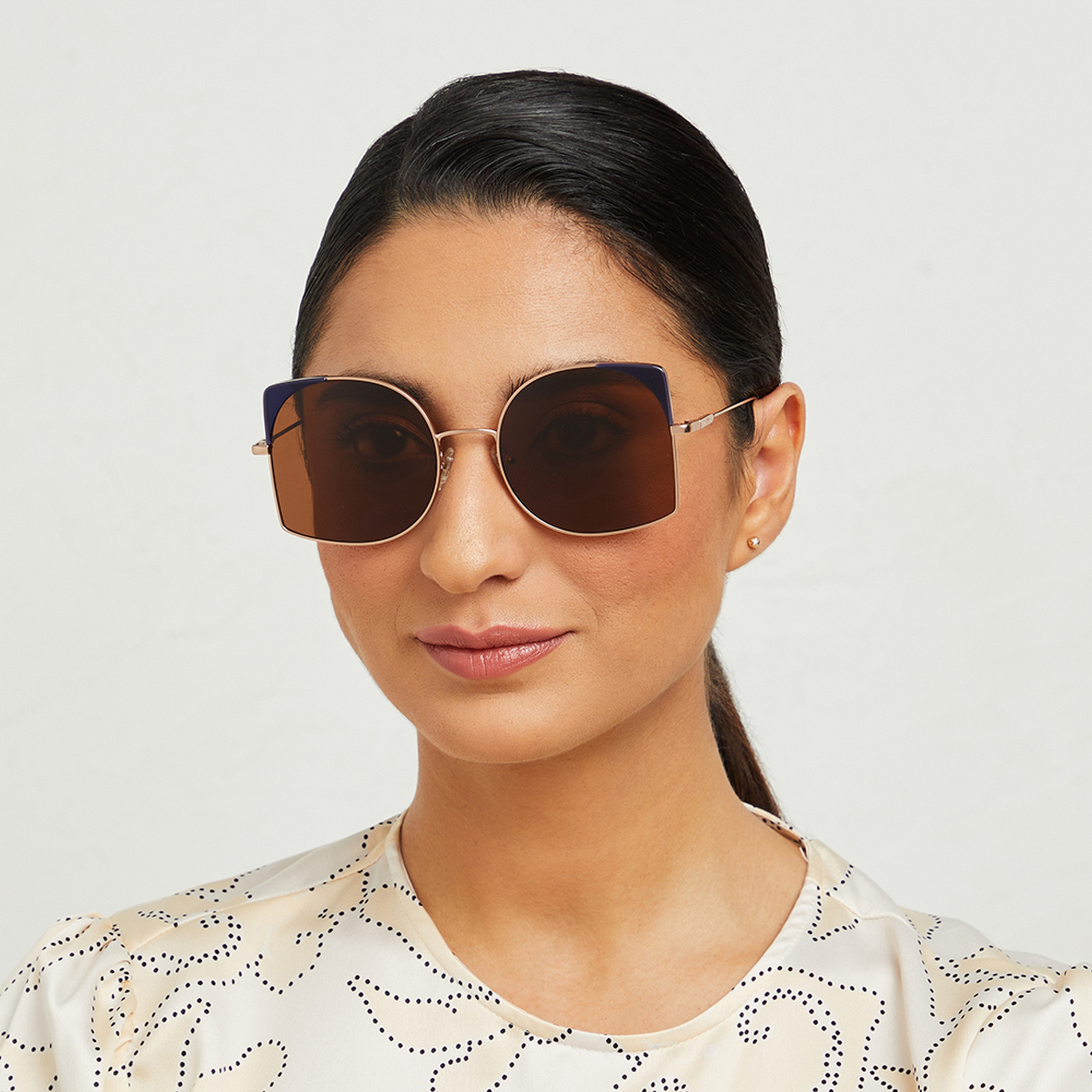 30S-000244-2304 | نظارة شمسية للنساء بعدسات بنية كبيرة الحجم من 30 سنديز مع57 مم-women-sunglasses-image-4