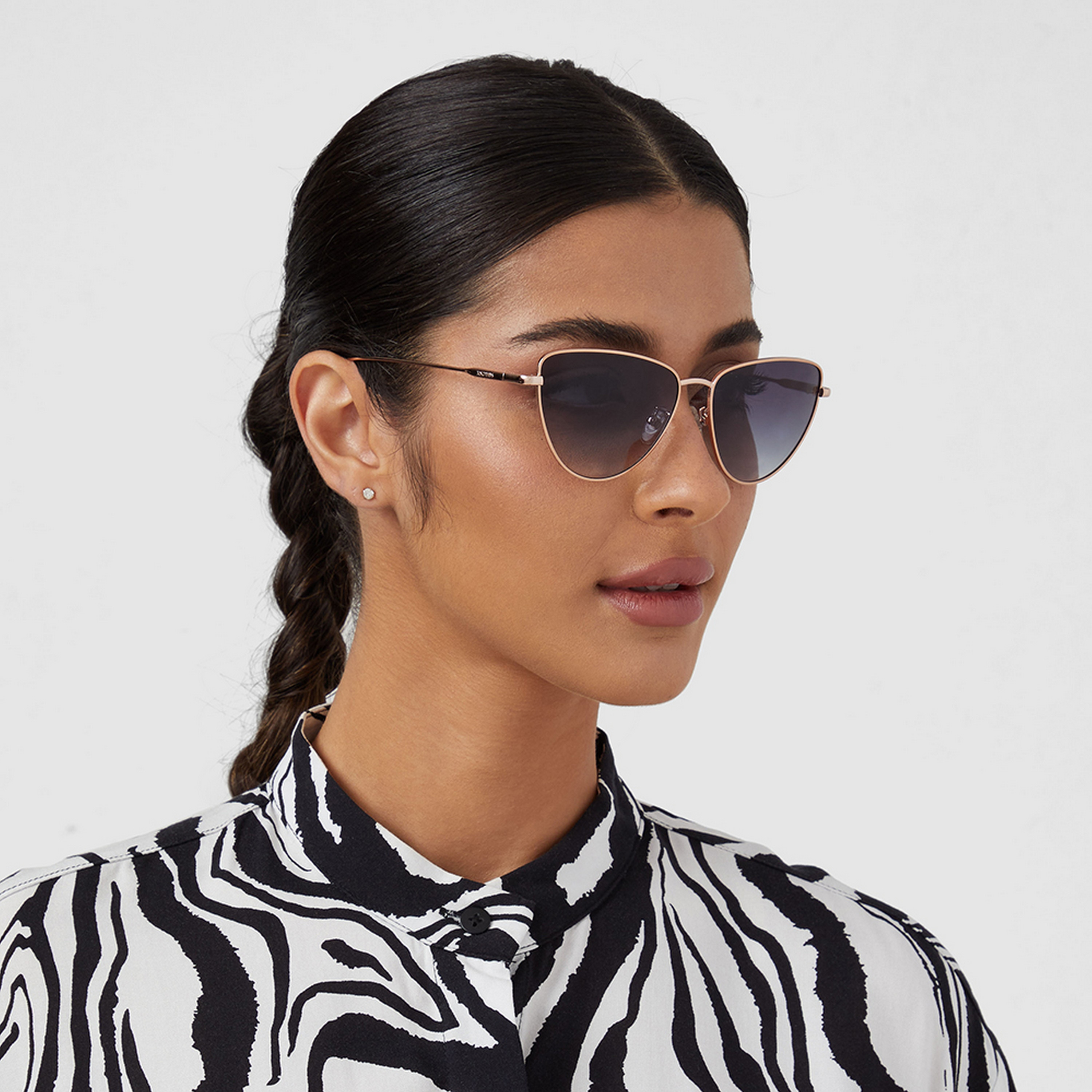 30S-000263-2302 | نظارة شمسية بعدسات زرقاء ذات كات آي من 30 سنديز للنساء مع 56 مم-women-sunglasses-image-6