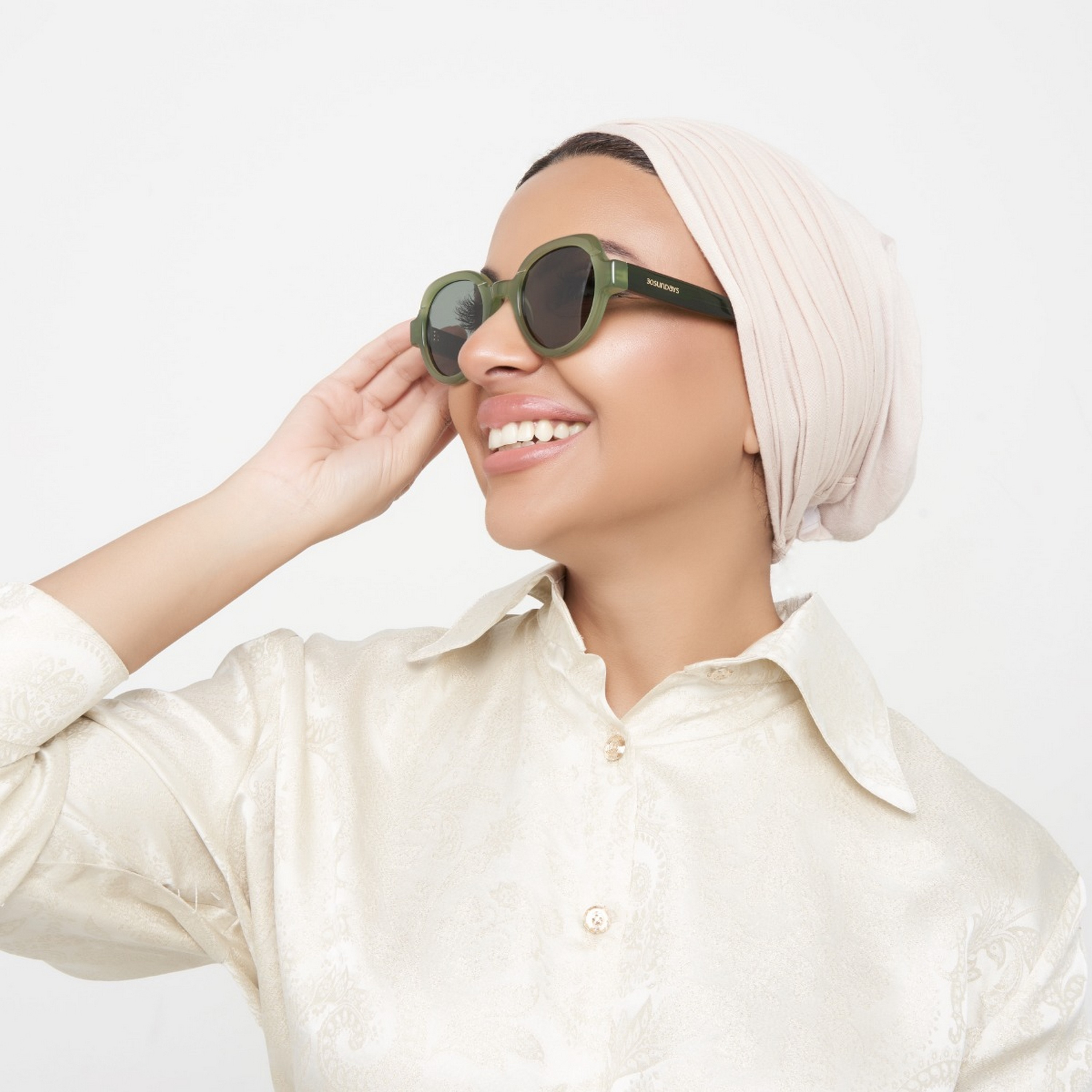 نظارة شمسية بعدسات خضراء ذات مستديرة من 30 ساندايز لوريل مع 49 مم -women-sunglasses-image-6