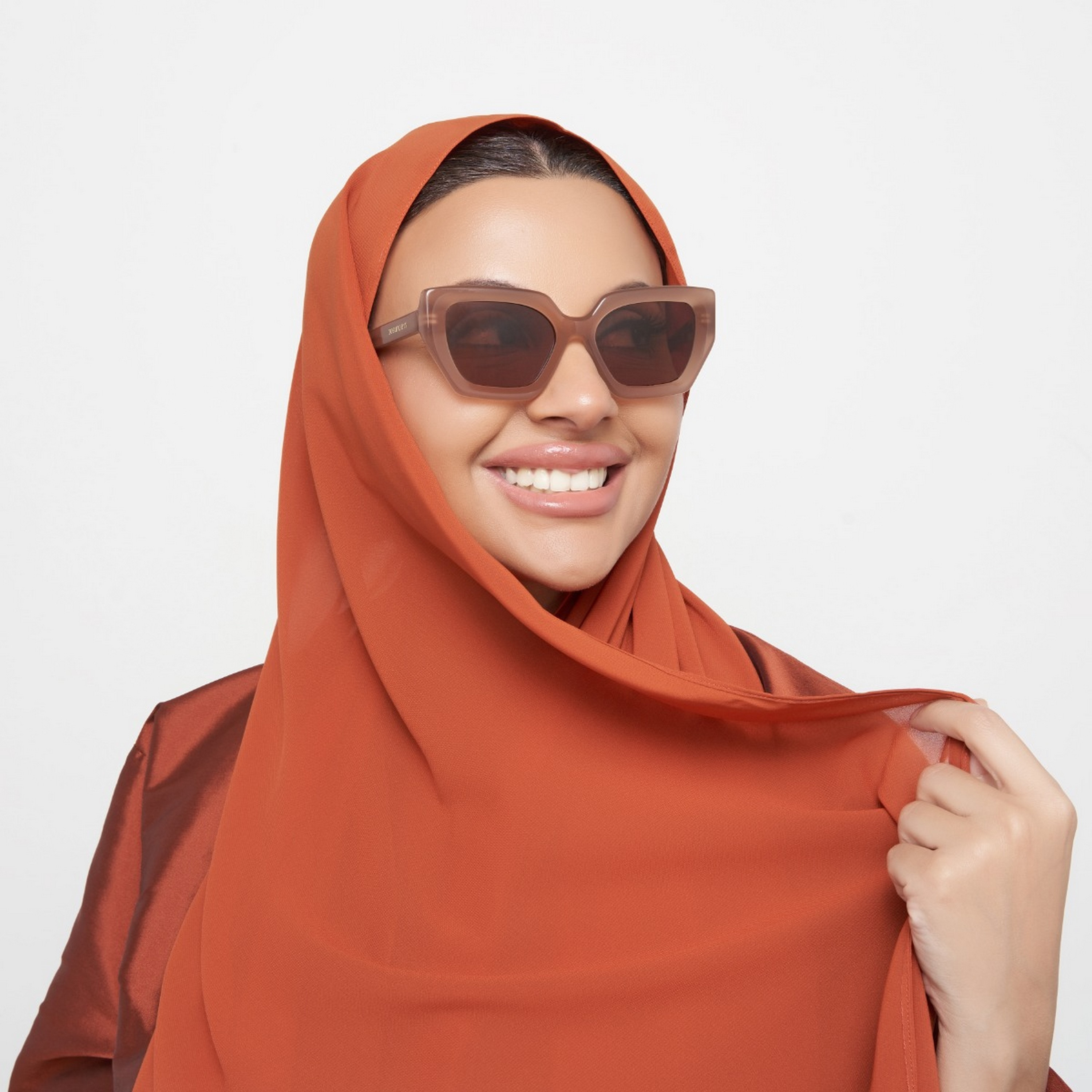 30S-000272-2404 | نظارة شمسية بعدسات بنية ذات كات آي من 30 سنديز للنساء مع49 مم-women-sunglasses-image-5