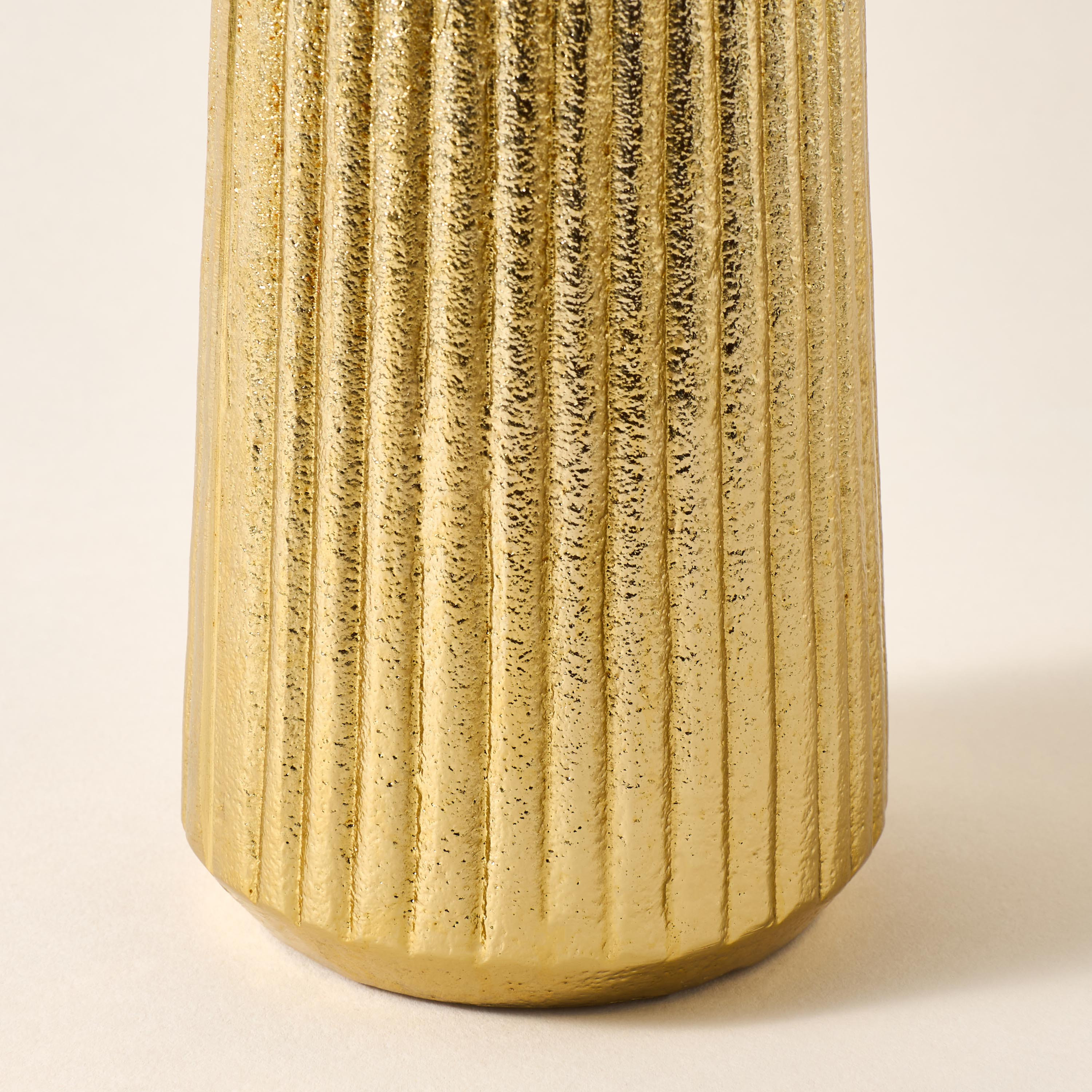 Ribbed Aluminium Vase -  9x9x16 cms-household-decor-vasesandbowls-image-3
