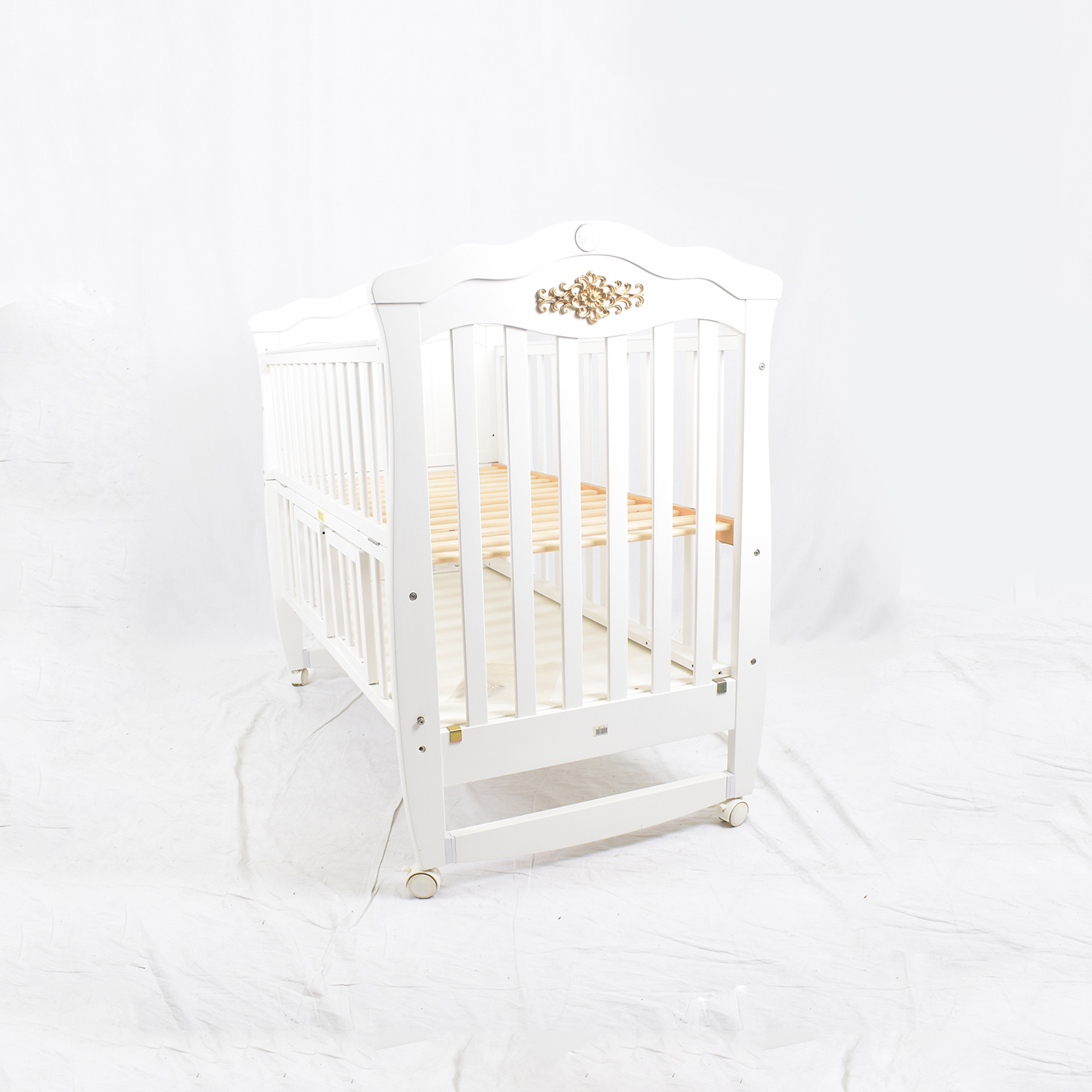 Amla Solid Wooden Crib, White-baby-nursery-furniture-cribsandbeds-babycribs-image-4