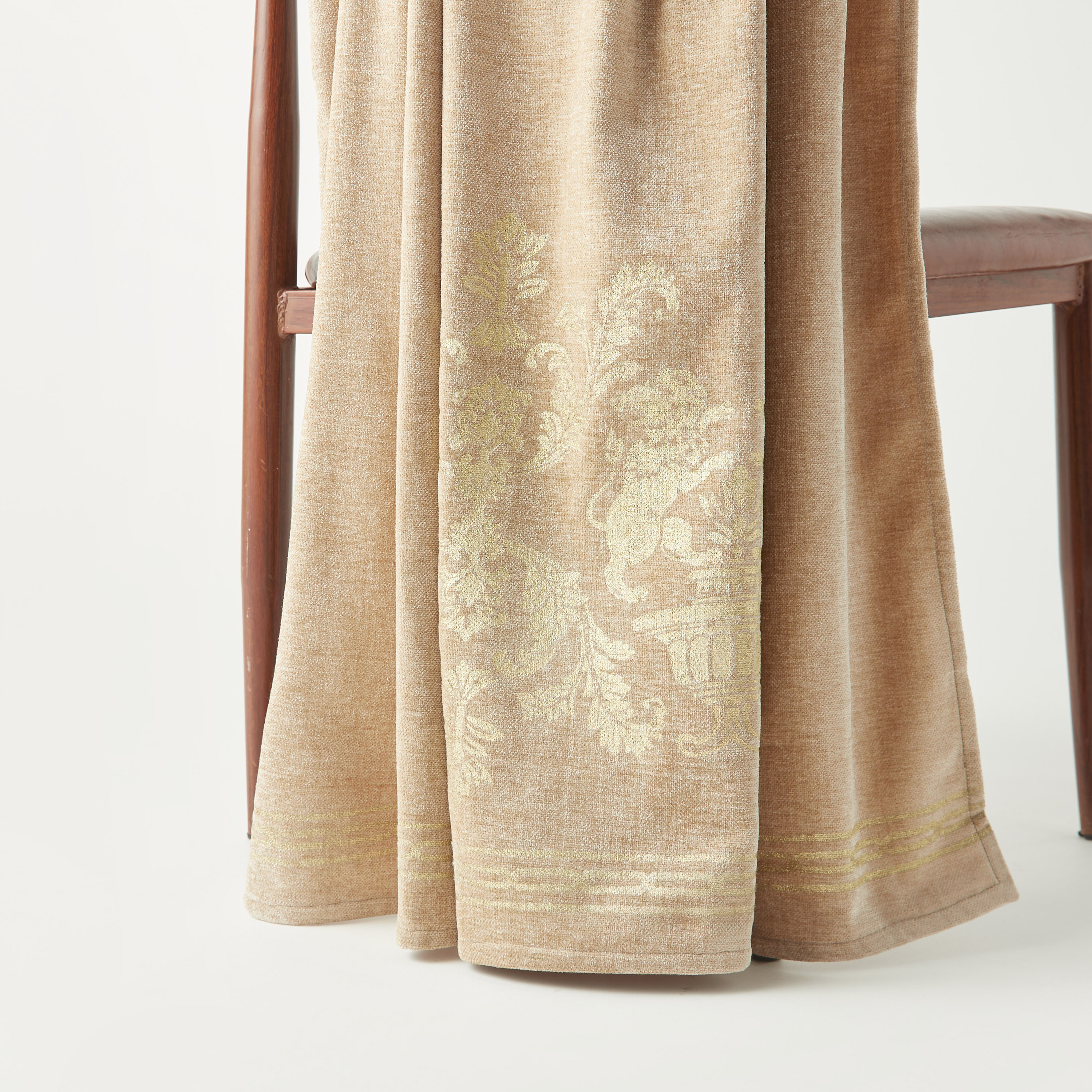 بطانية خفيفة بطبعات من جيا كومو - 150x130 سم-household-cushionsandthrows-throwsandblankets-throws-image-4