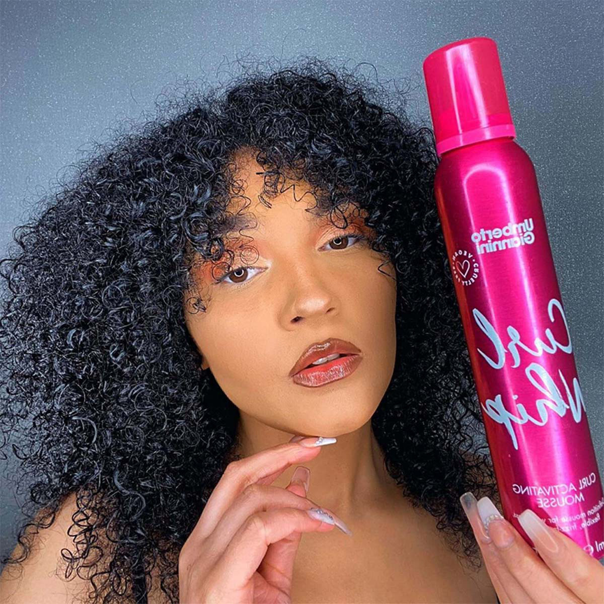 Umberto Giannini Curl Whip Activating Mousse - 200 ml-beautyandpersonalcare-hair-haircare-hairmasksandcreams-image-3