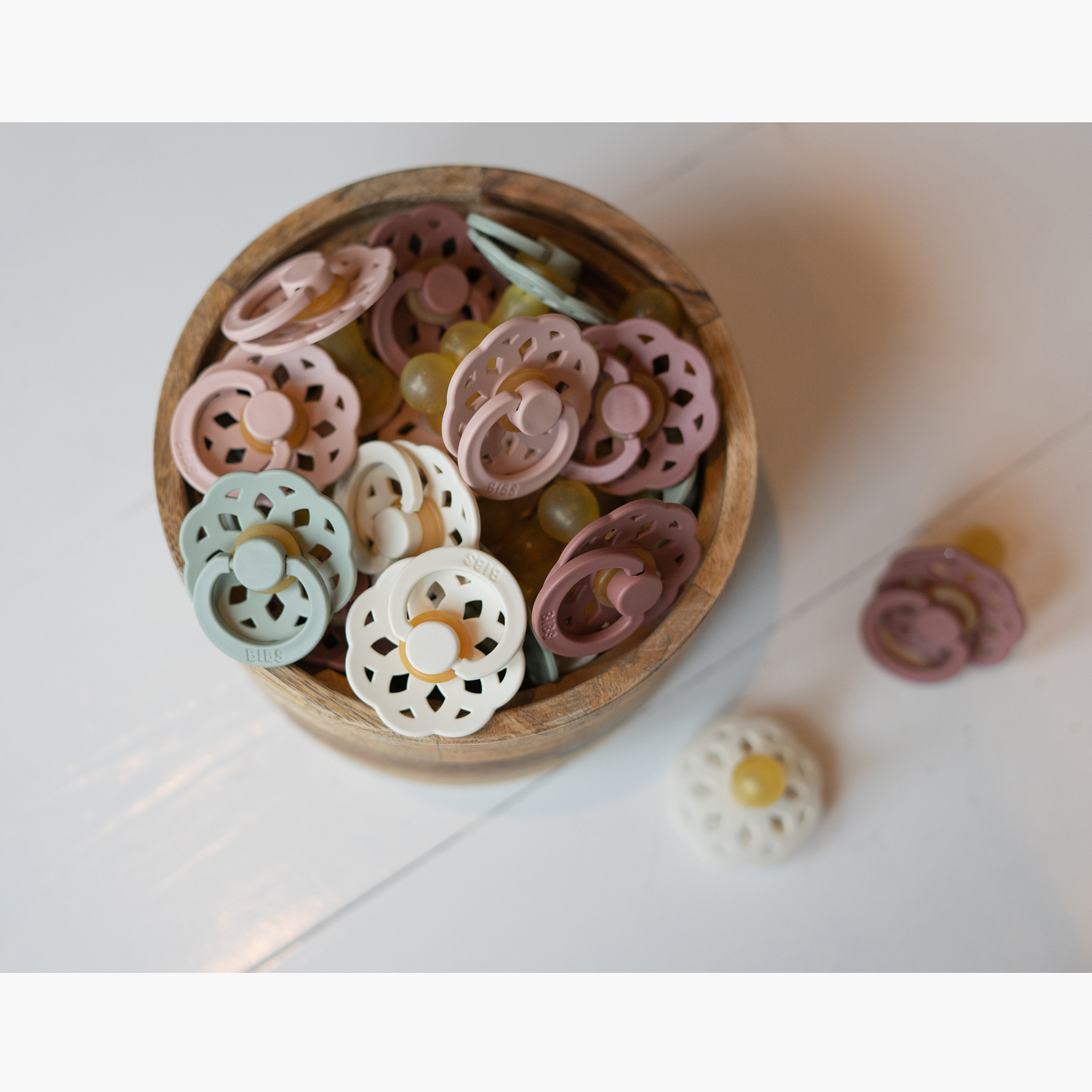 BIBS Boheme 2-Piece Latex Pacifier Set Size 2 - 6 months+-baby-feeding-pacifiers-image-3