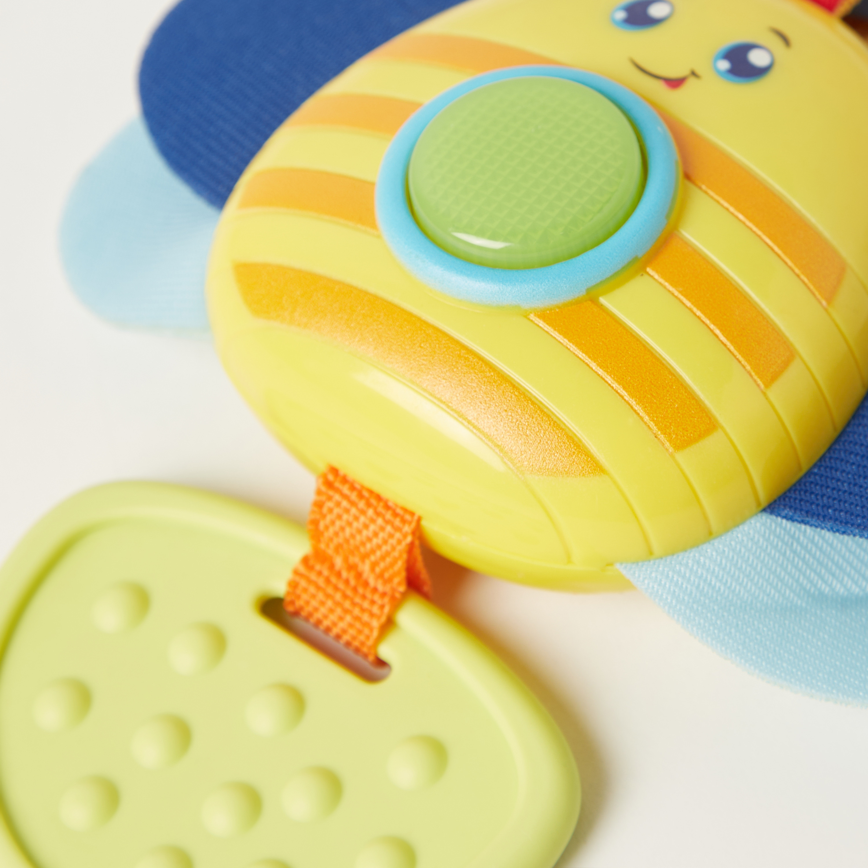 Light-Up Bee Teether-toys-babyandtoddlertoys-rattlesandteethers-image-3