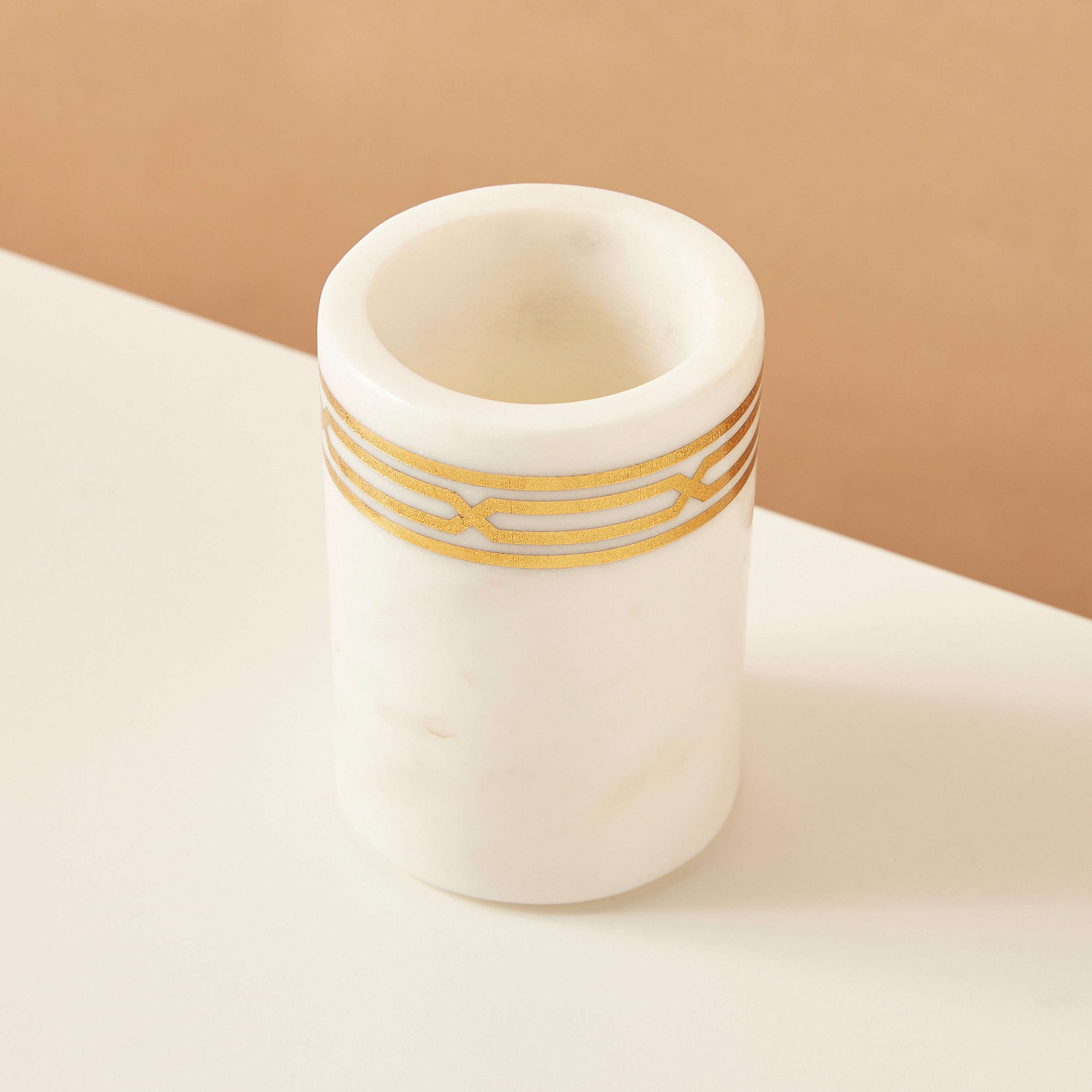 كوب حمّام من الرخام من جيا كومو-household-bathandlaundry-bathaccessories-toothbrushholdersandtumblers-image-3