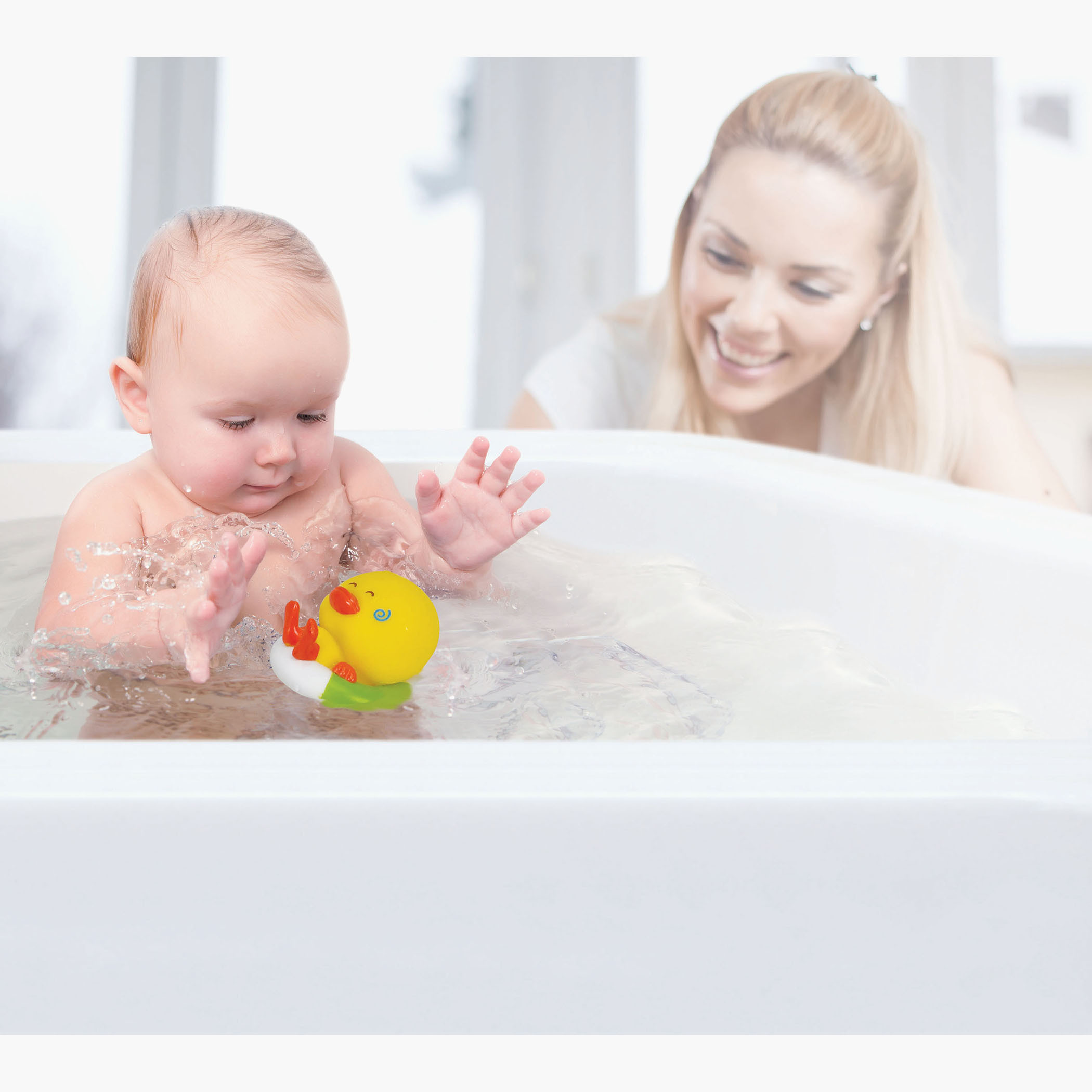 دمية استحمام بطة من إنفانتينو-baby-bathandcare-bathtubs-image-5