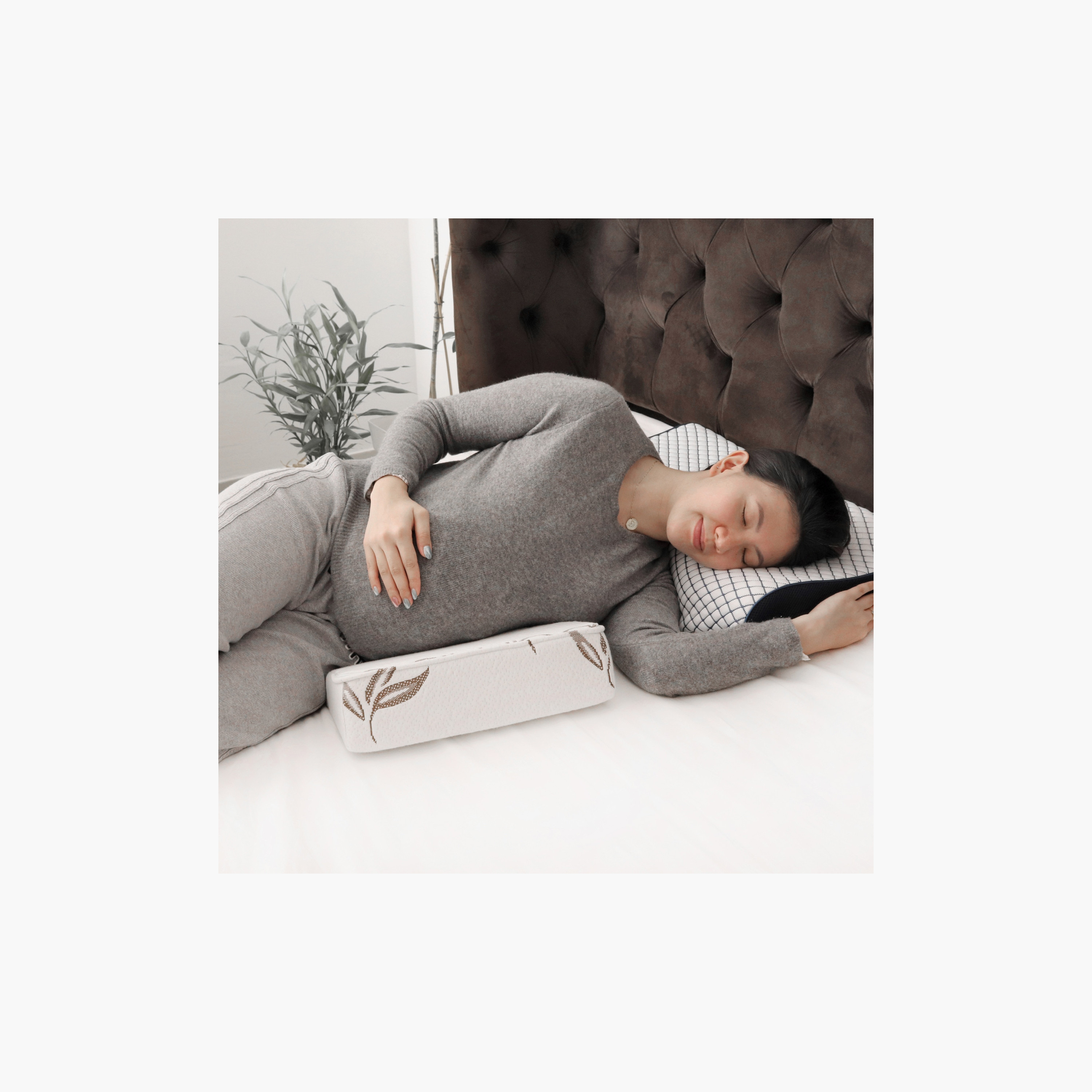Moon Pregnancy Wedge Pillow, Leaf Print-baby-feeding-breastfeedingandcare-image-5