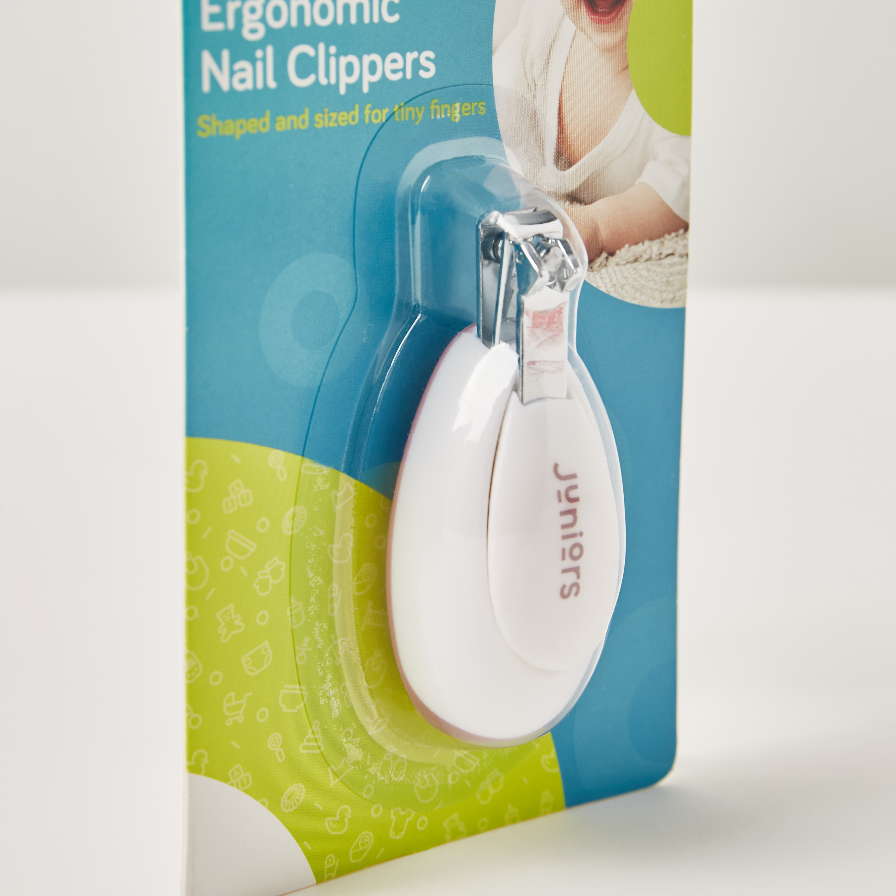 Juniors Logo Print Ergonomic Nail Clipper-baby-bathandcare-hairbodyskincare-image-3