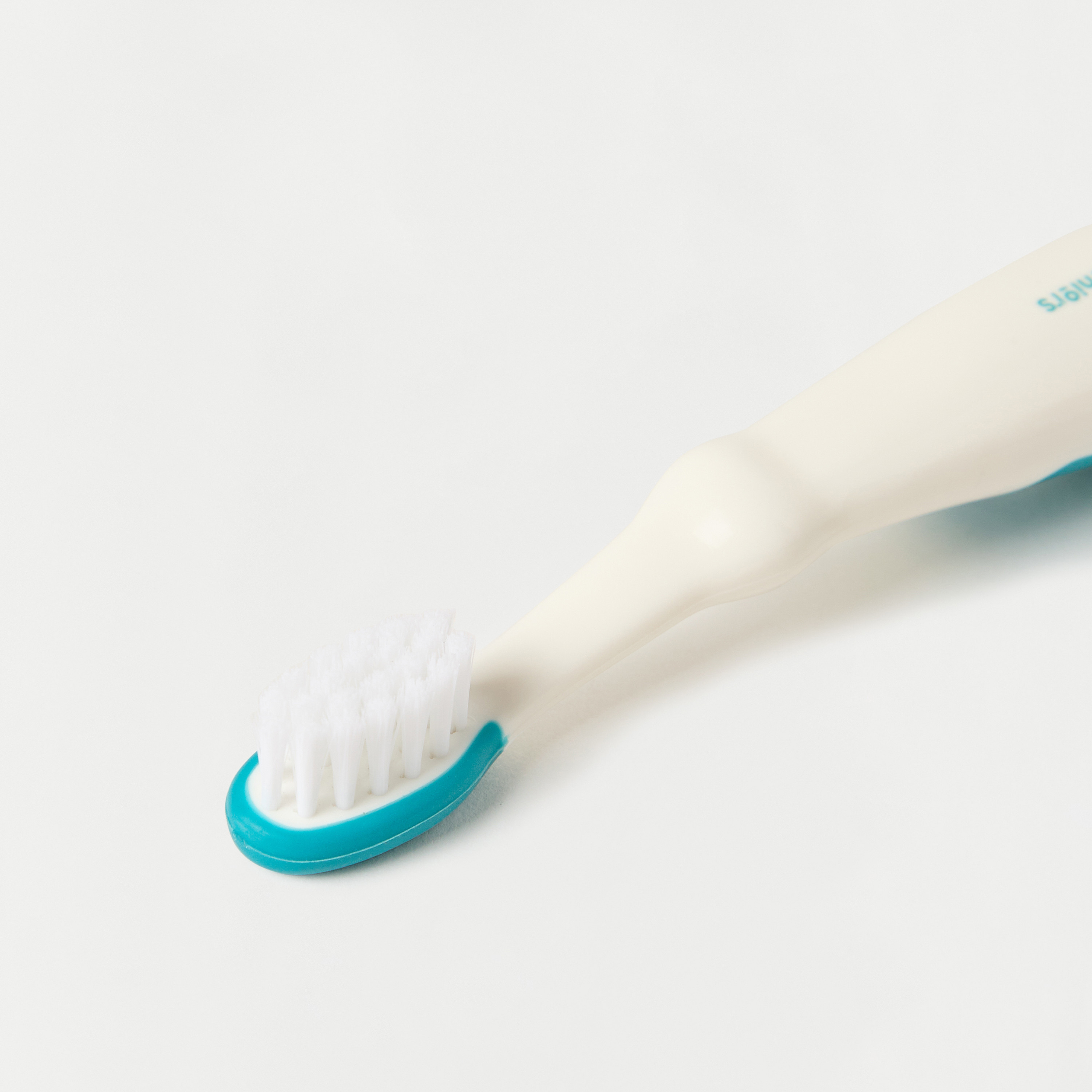 Juniors Baby Toothbrush-baby-bathandcare-oralcare-image-3