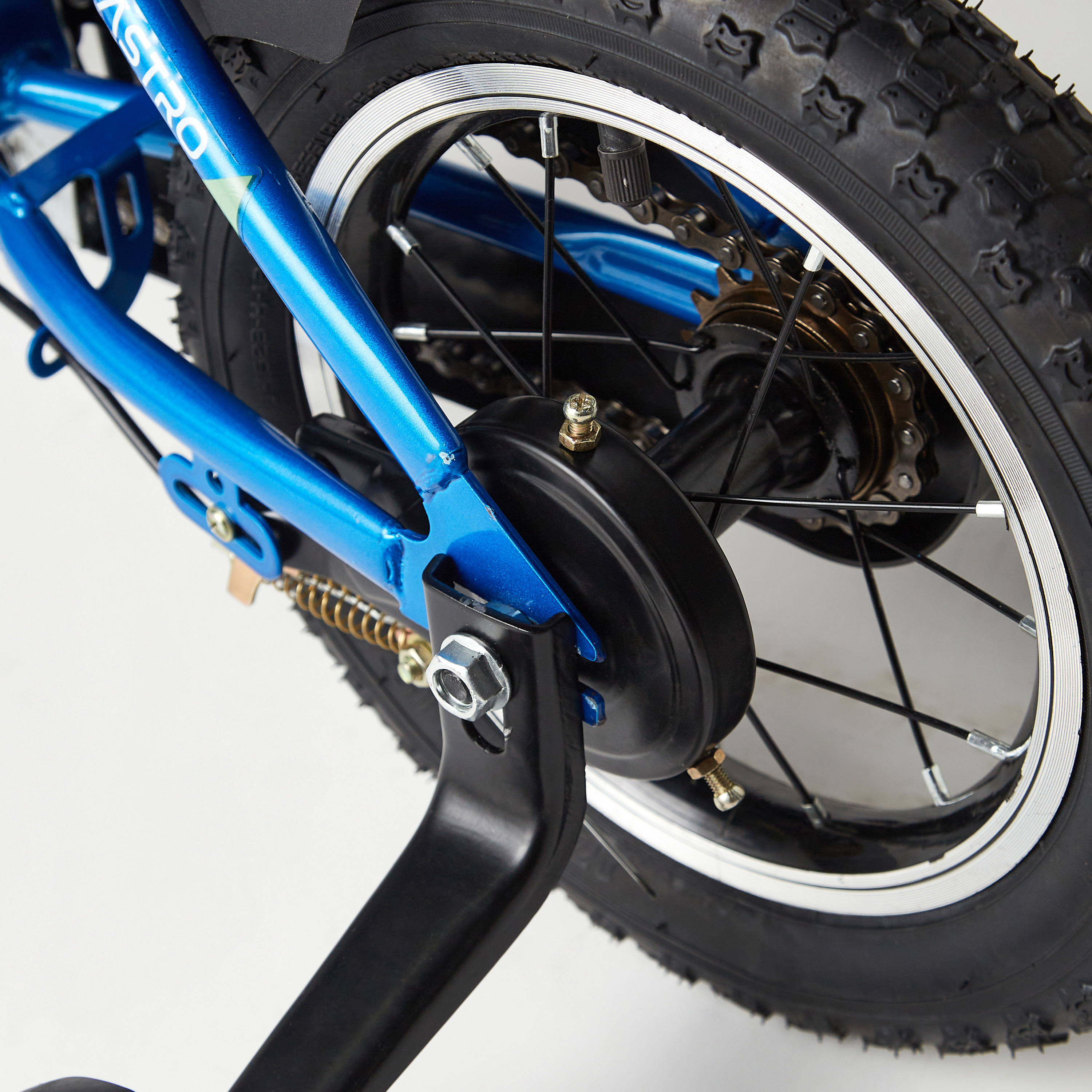 Juniors Bicycle with Bell and Balance Wheels-toys-outdoor-bikesandrideons-bikes-image-9